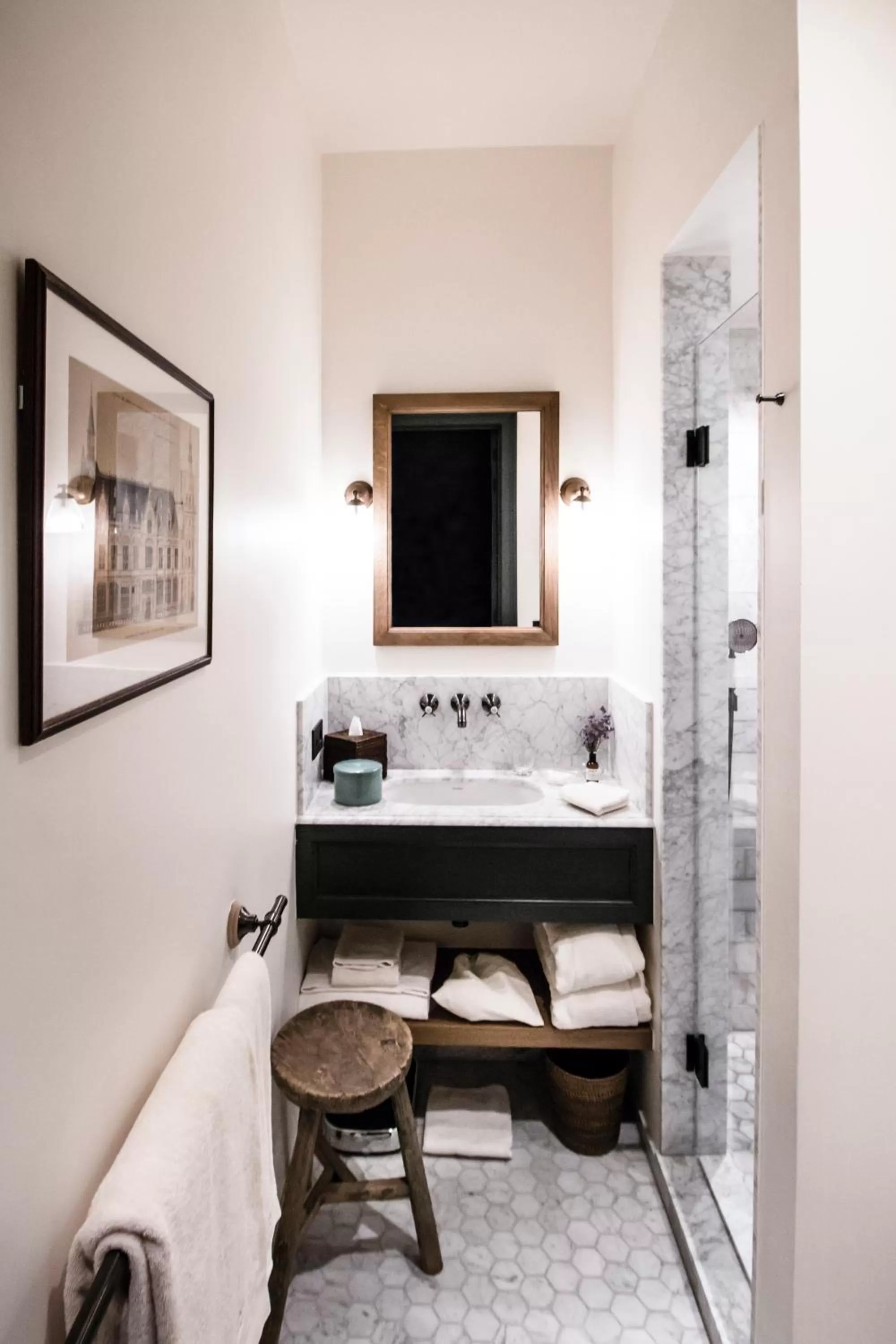 Bathroom in 1898 The Post