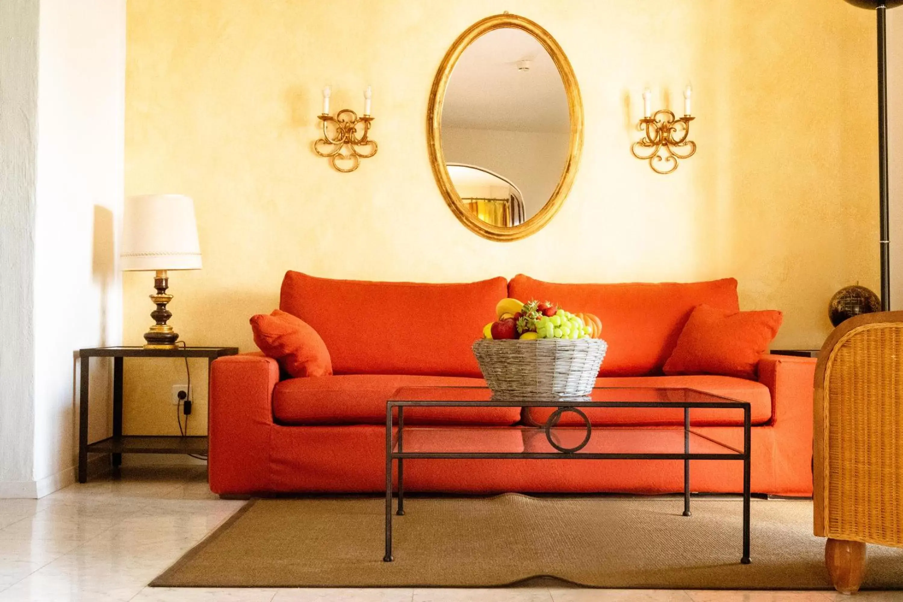 Living room, Seating Area in Suiten-Hotel Sunstar Brissago