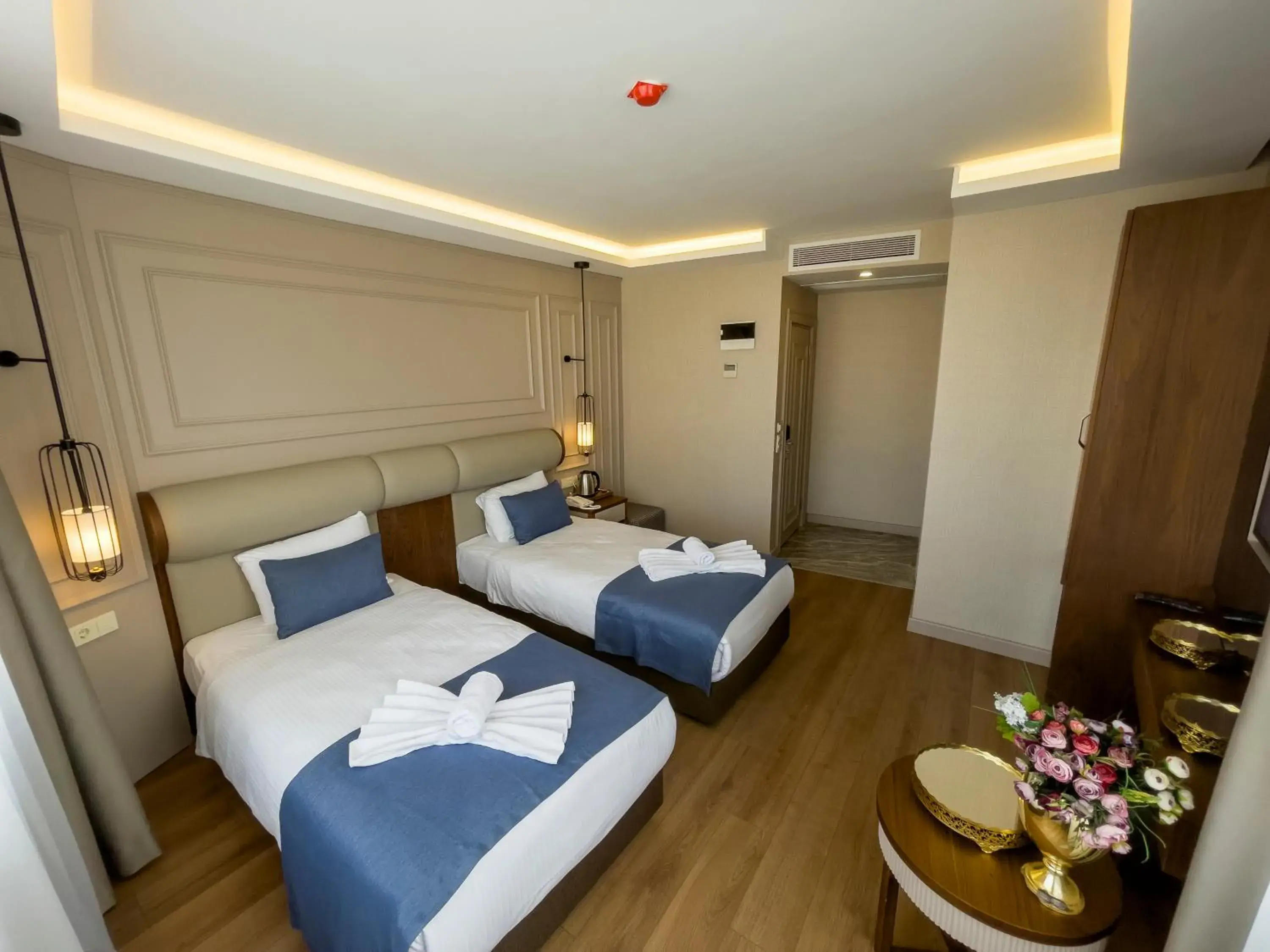 Massage, Bed in Martinenz Hotel