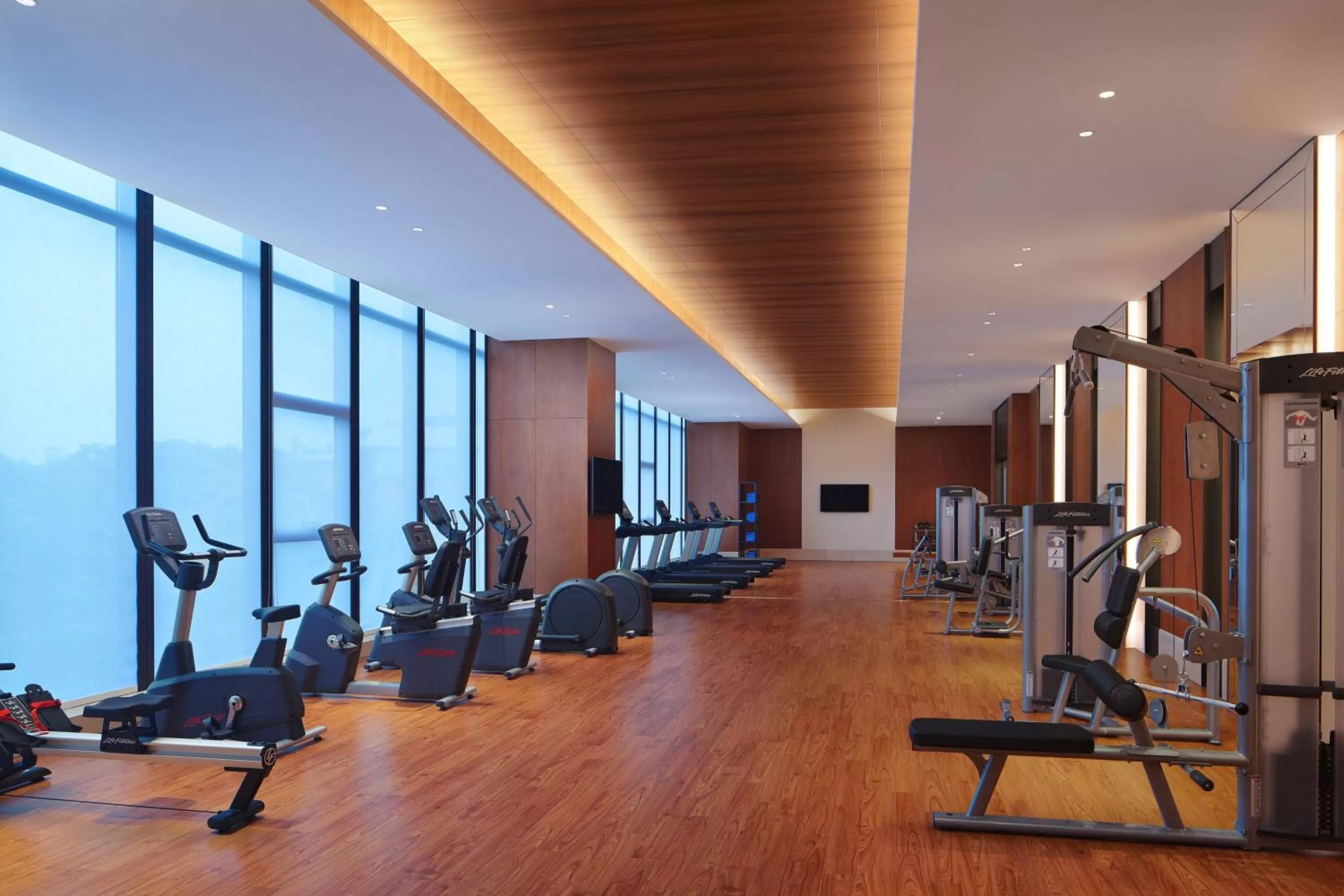 Fitness centre/facilities in Four Points by Sheraton Guangdong, Heshan