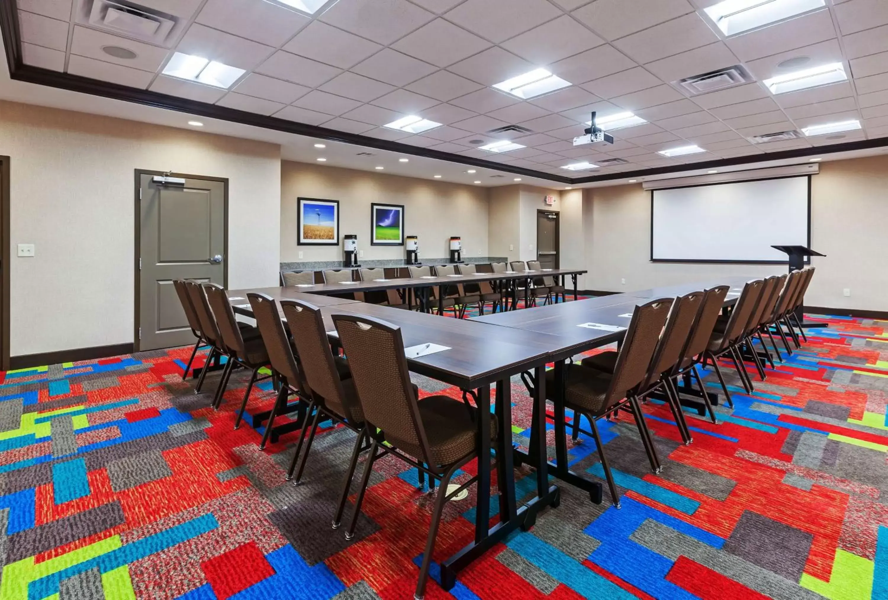 Meeting/conference room in Hampton Inn & Suites Claremore