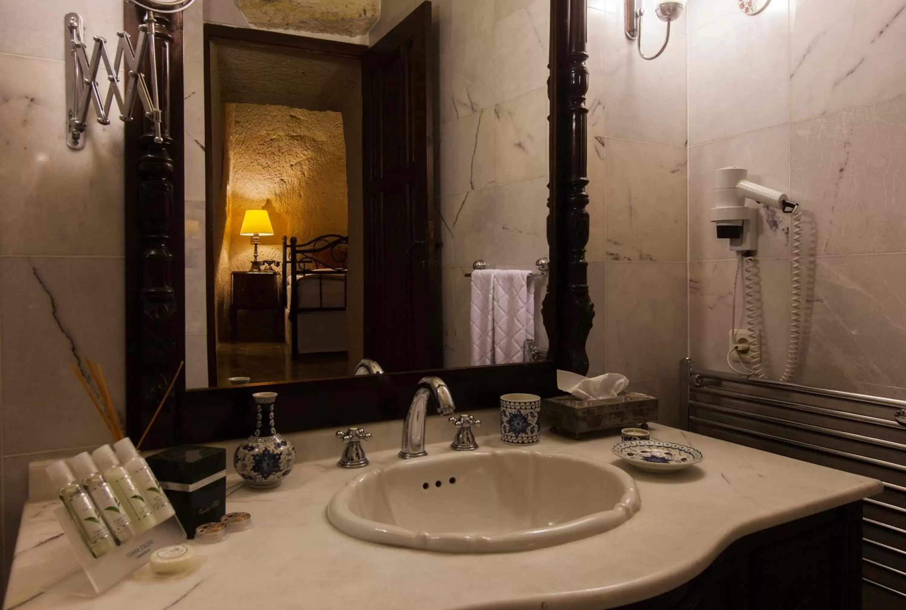 Bathroom in Yunak Evleri Cappadocia