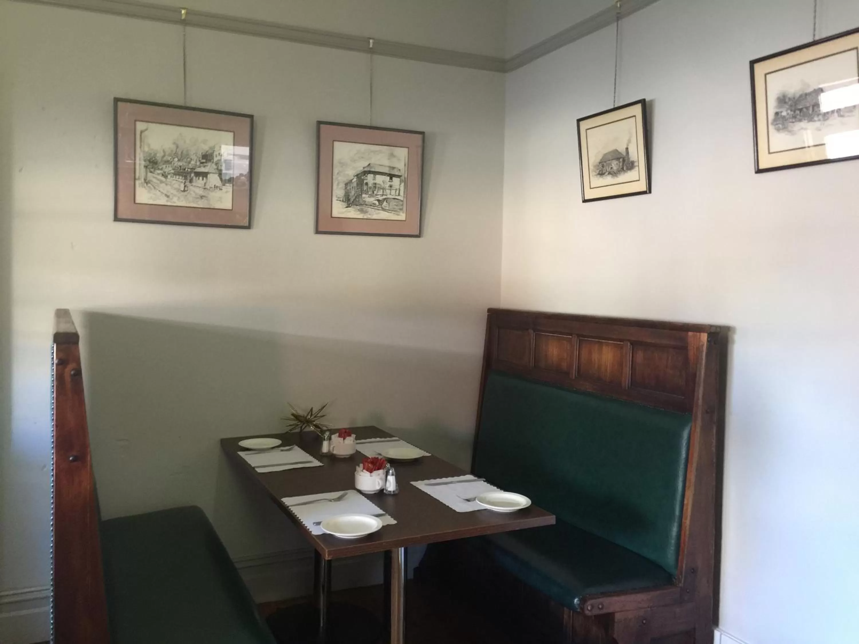 Banquet/Function facilities in Ten Dollar Town Motel