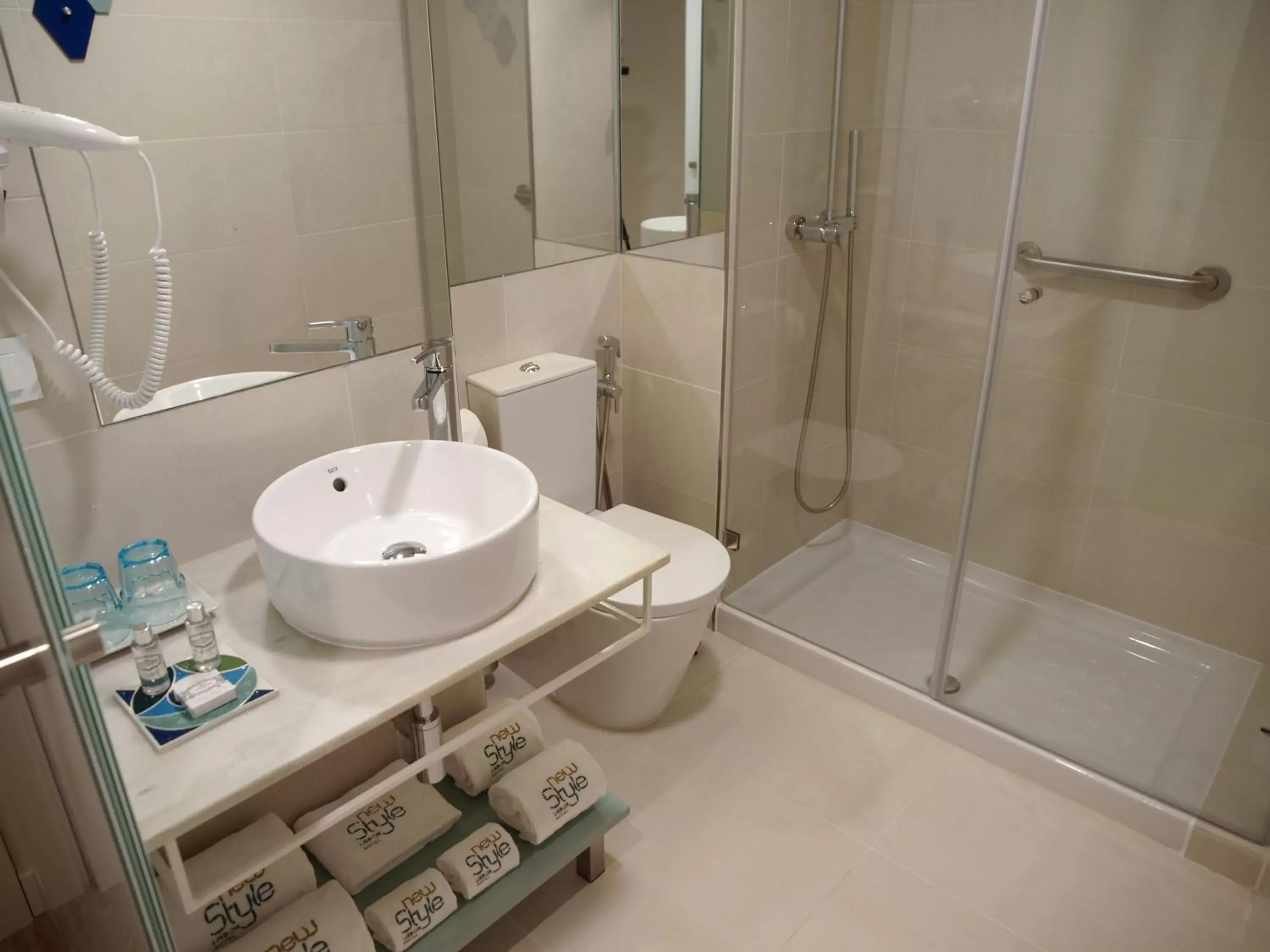 Toilet, Bathroom in New Style Lisbon Hotel