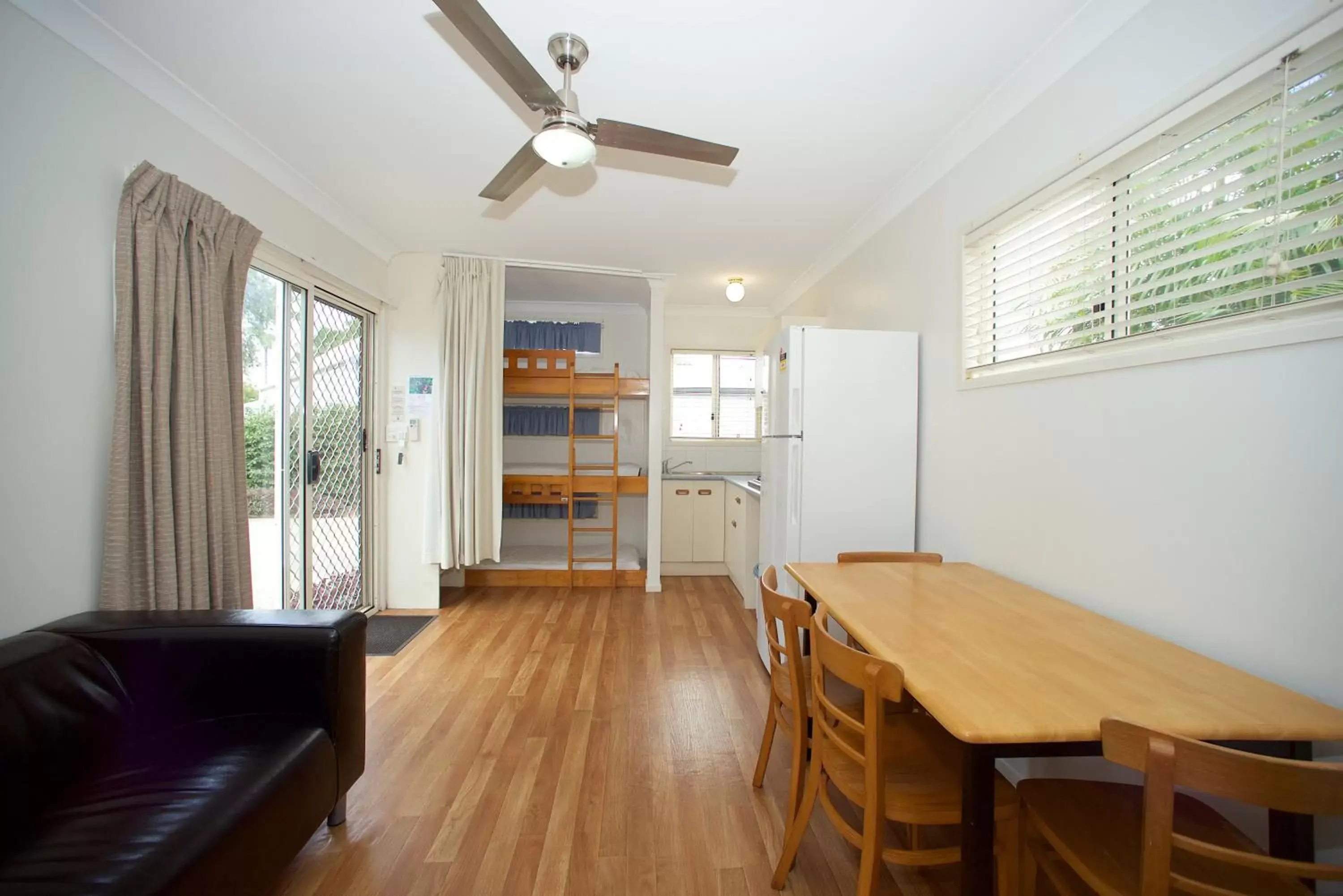 Dining Area in Ingenia Holidays Taigum (Formerly Colonial Village)