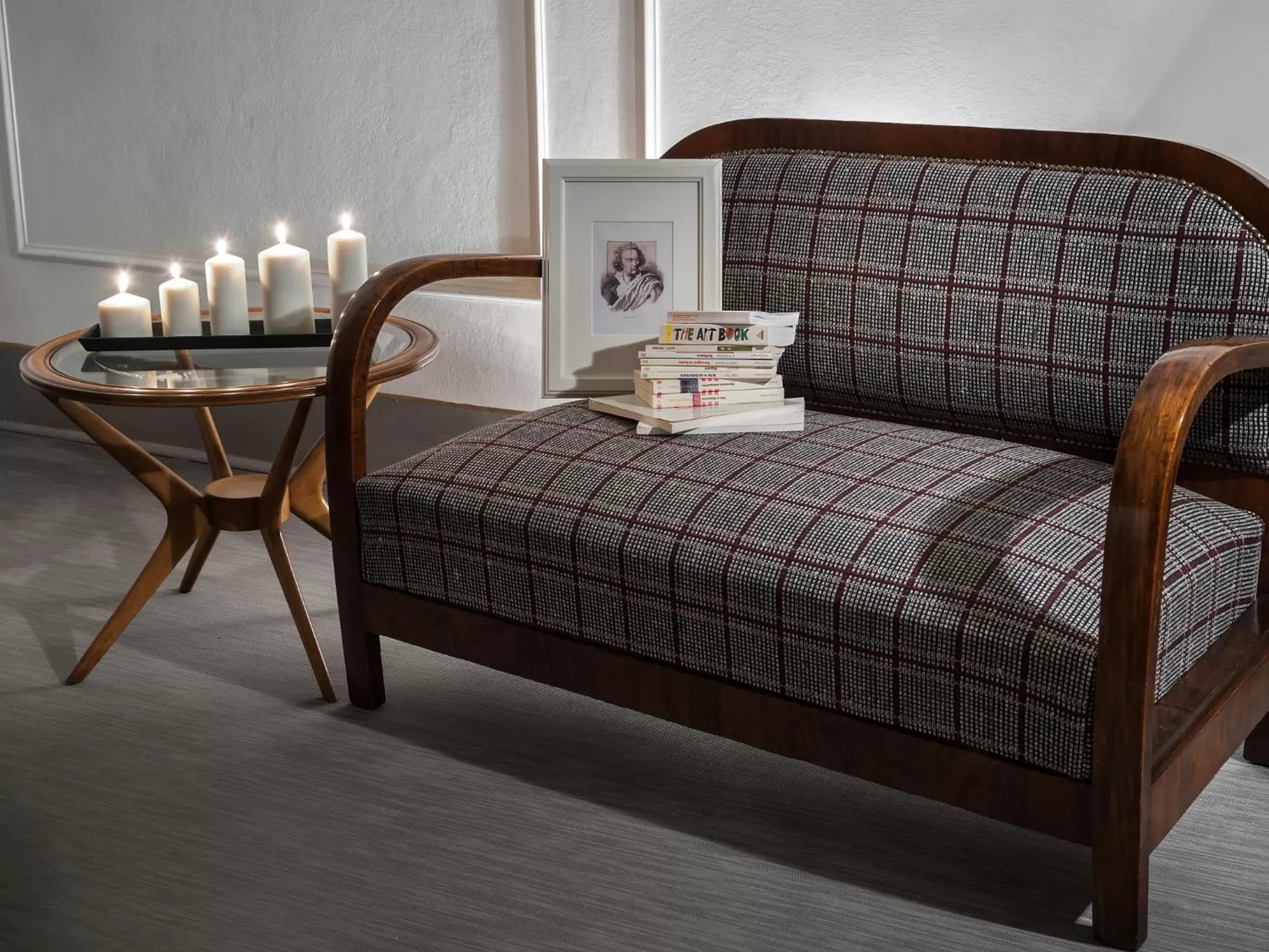 Decorative detail in Alfieri9