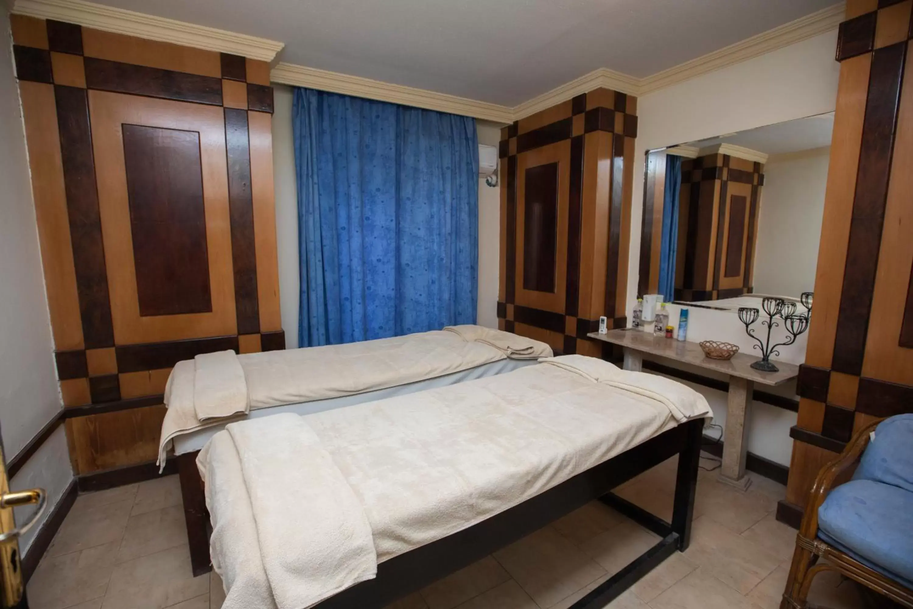 Massage, Bed in AIFU Hotel El Montazah Alexandria