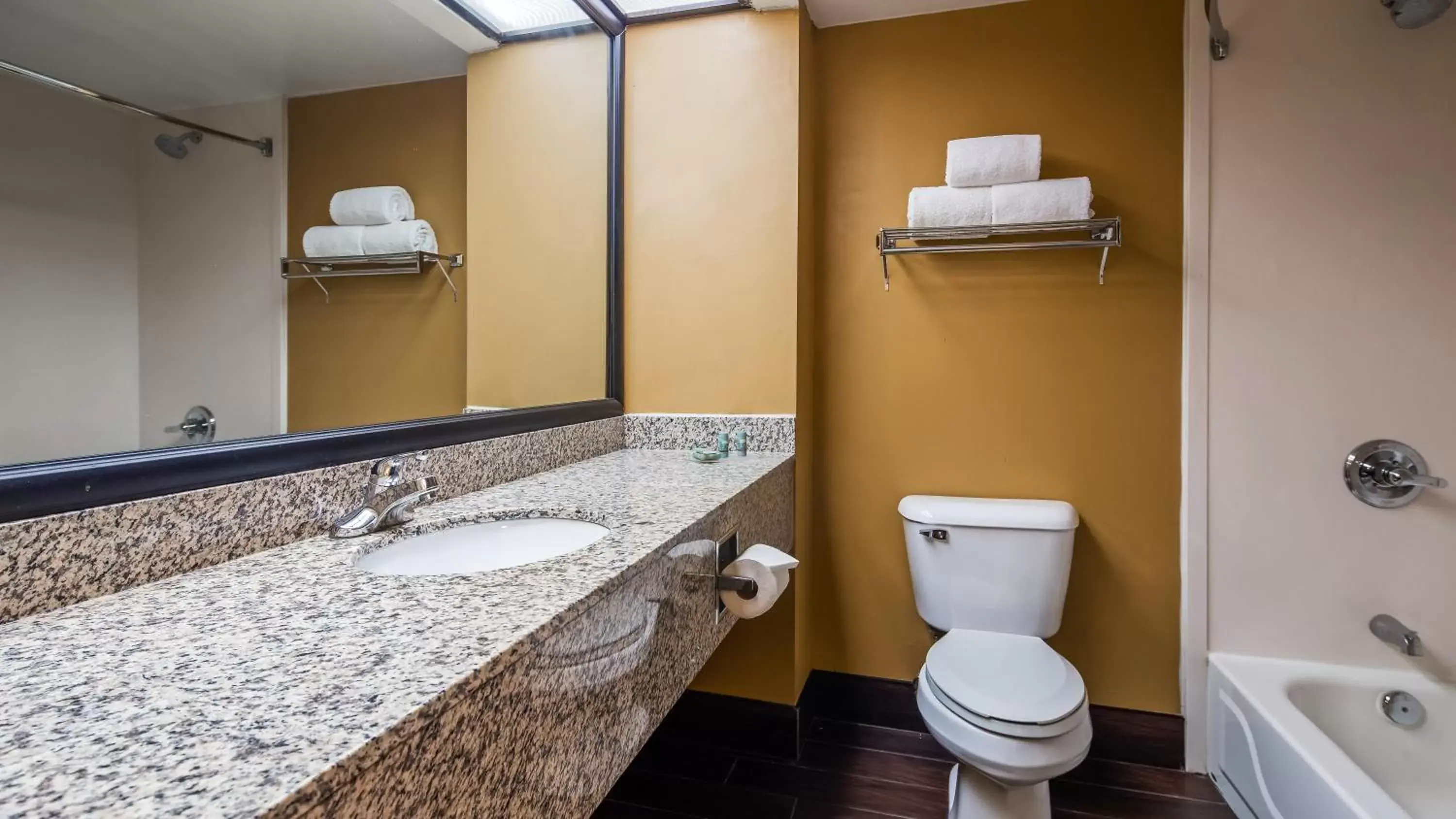 Shower, Bathroom in Best Western Classic Inn