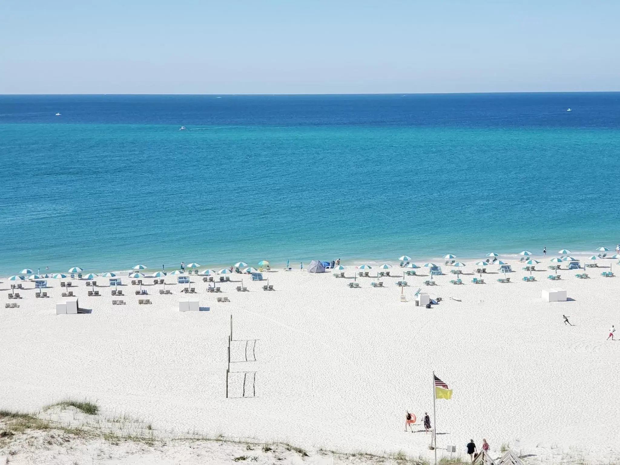 Beach in Perdido Beach Resort