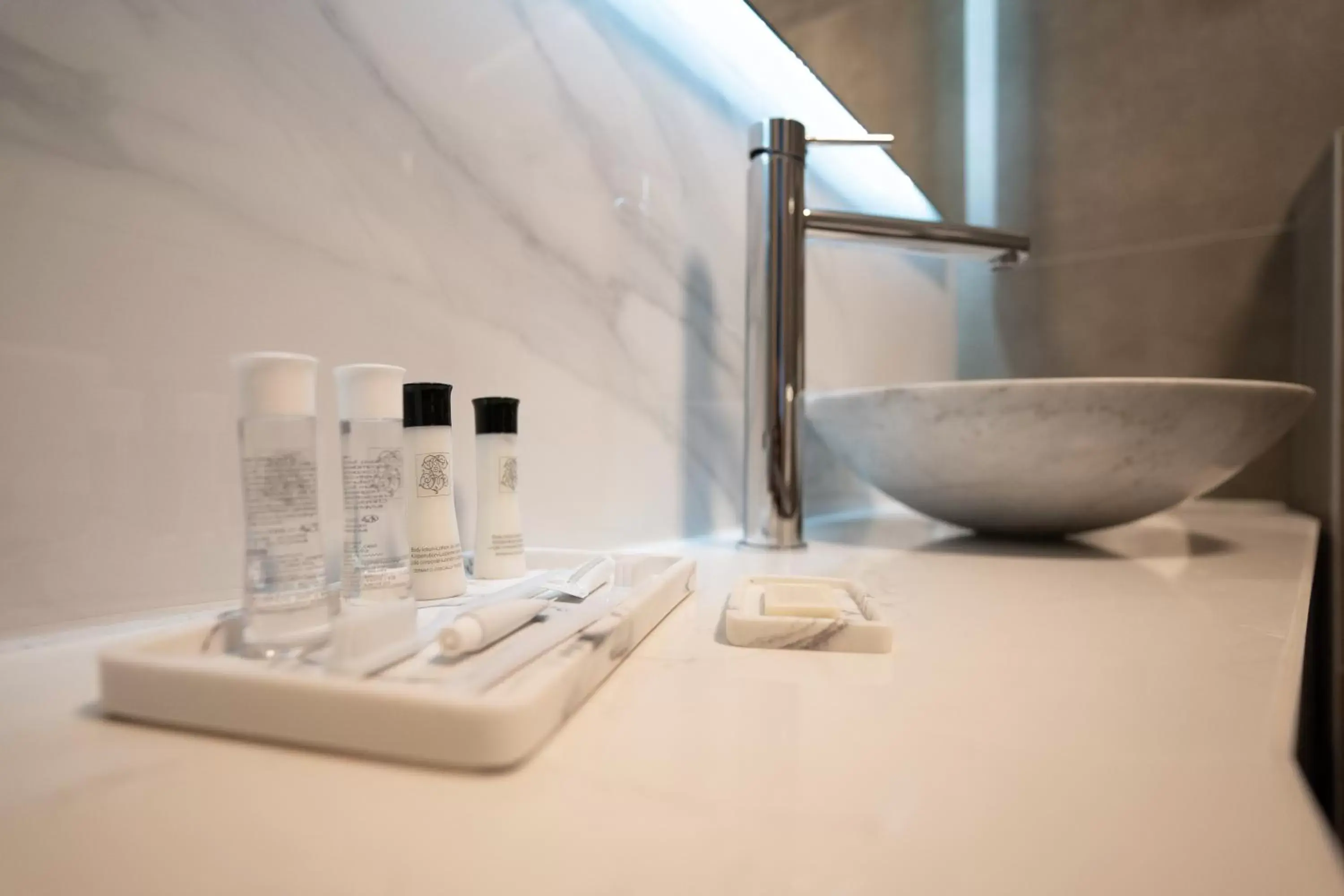 Standard Double Room in Hôtel Concorde Standard Double Room in Hôtel Concorde