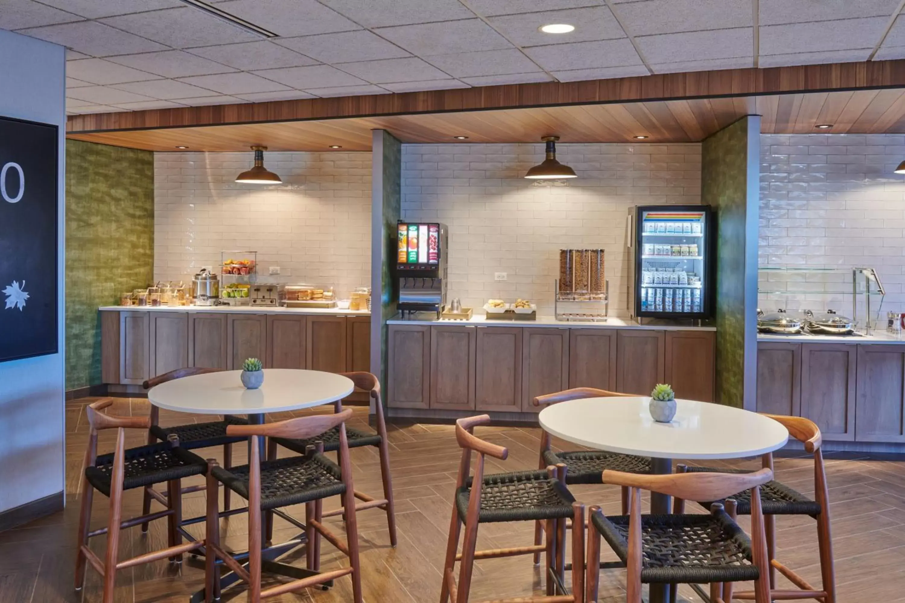 Restaurant/Places to Eat in Fairfield Inn & Suites by Marriott Chicago O'Hare