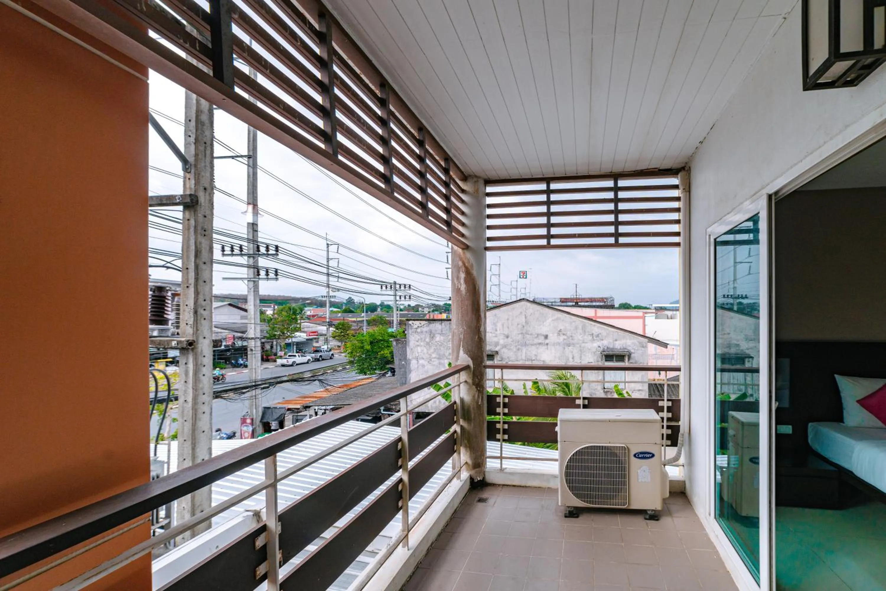 Balcony/Terrace in Ratana Hotel Sakdidet, PHUKET TOWN