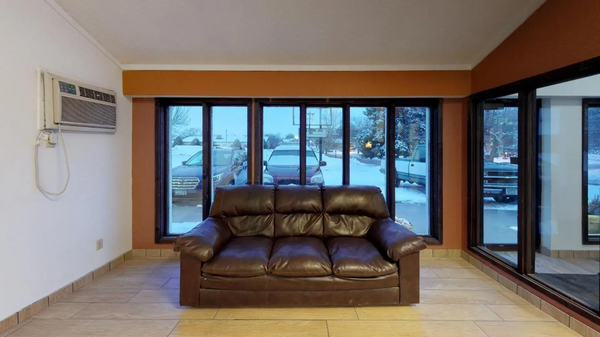 Seating Area in Waconia Inn and Suites