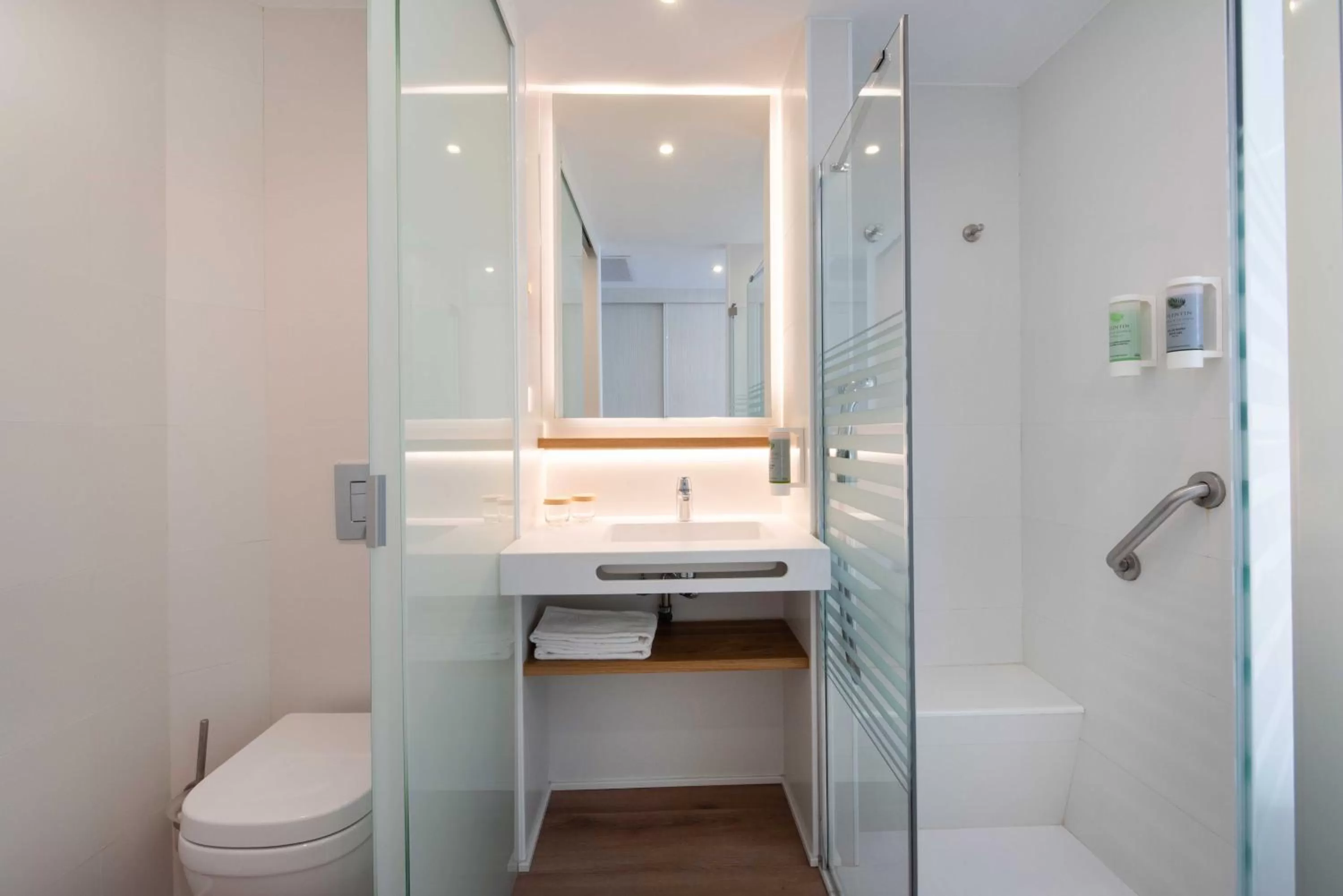 Bathroom in Valentin Park Club