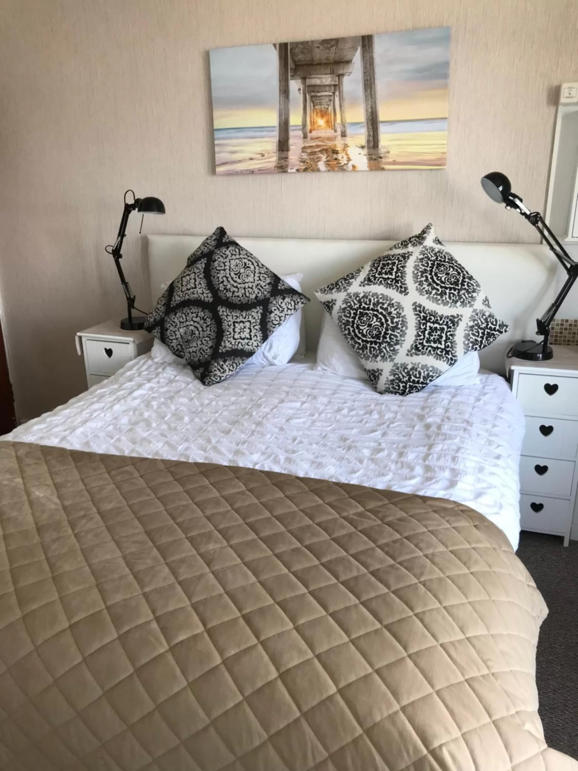 Sea view, Bed in Atlantic View B&B