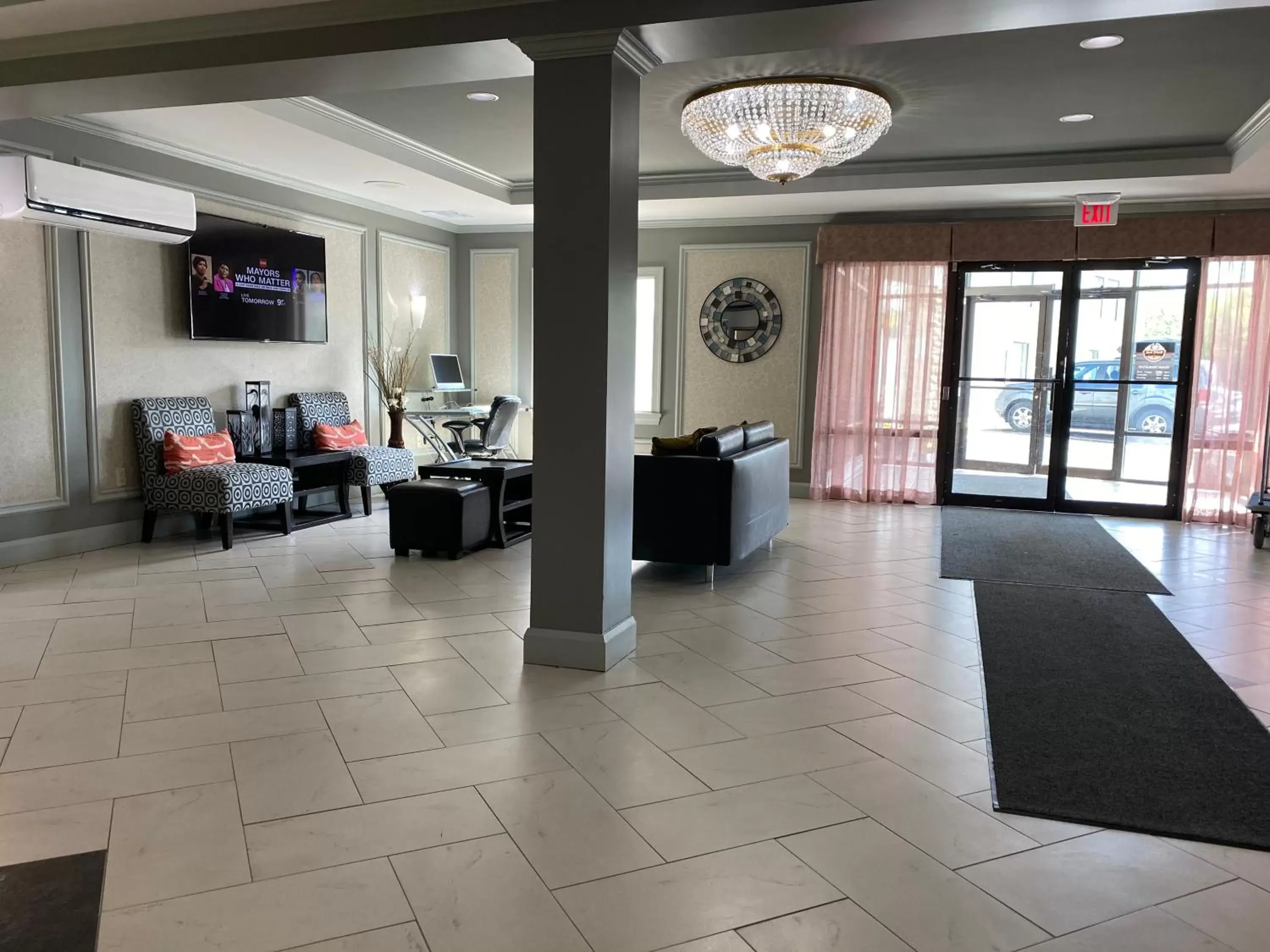 Lobby/Reception in Travelodge by Wyndham Miramichi New Brunswick