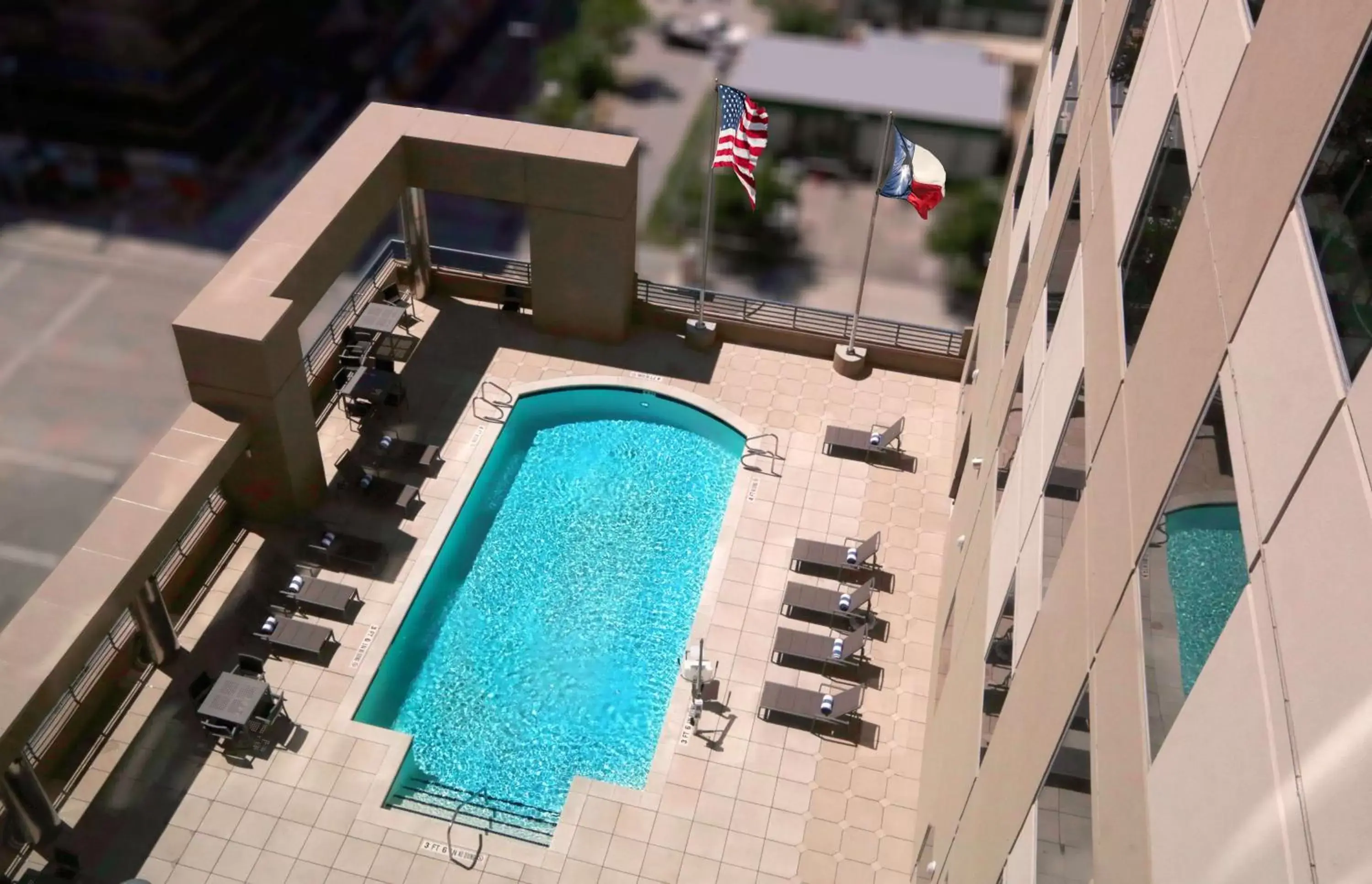 Pool View in Hampton Inn Houston Downtown