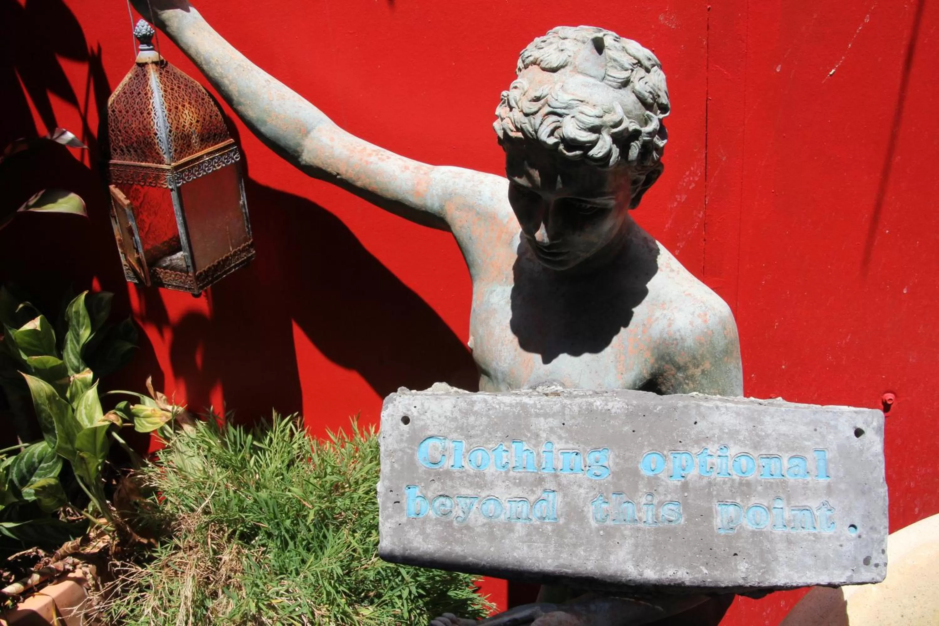 Decorative detail in Hideaway Noosa Men Only Beach Resort