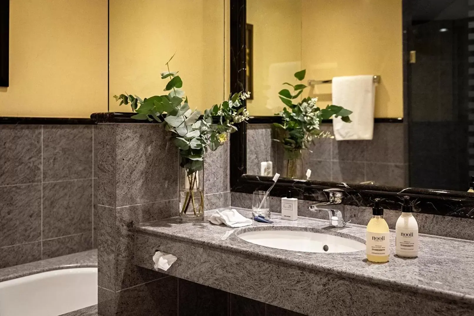 Bathroom in Hotel Eden Roc - The Leading Hotels of the World