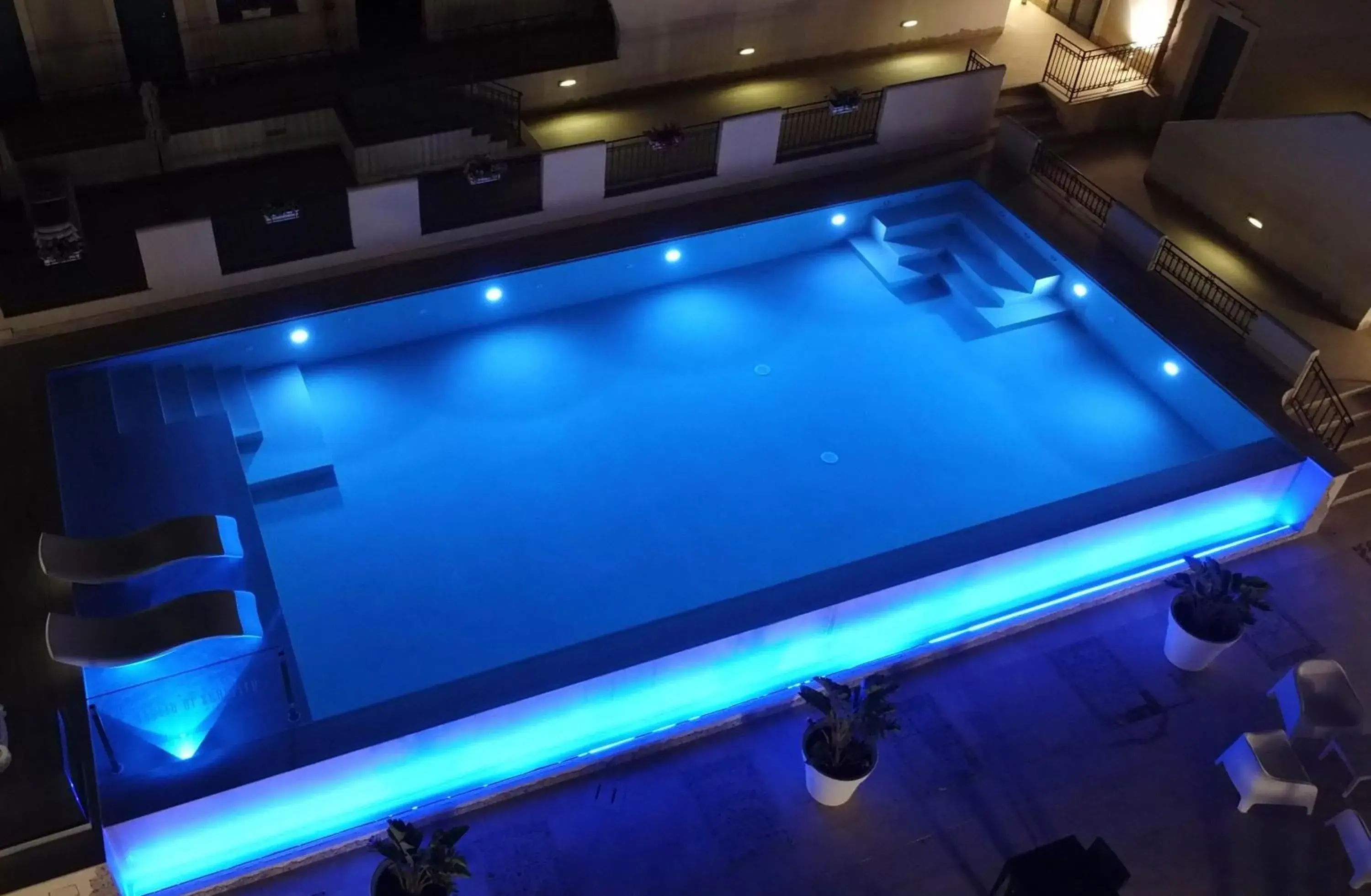 Bird's eye view, Swimming Pool in Baglio Di Scopello