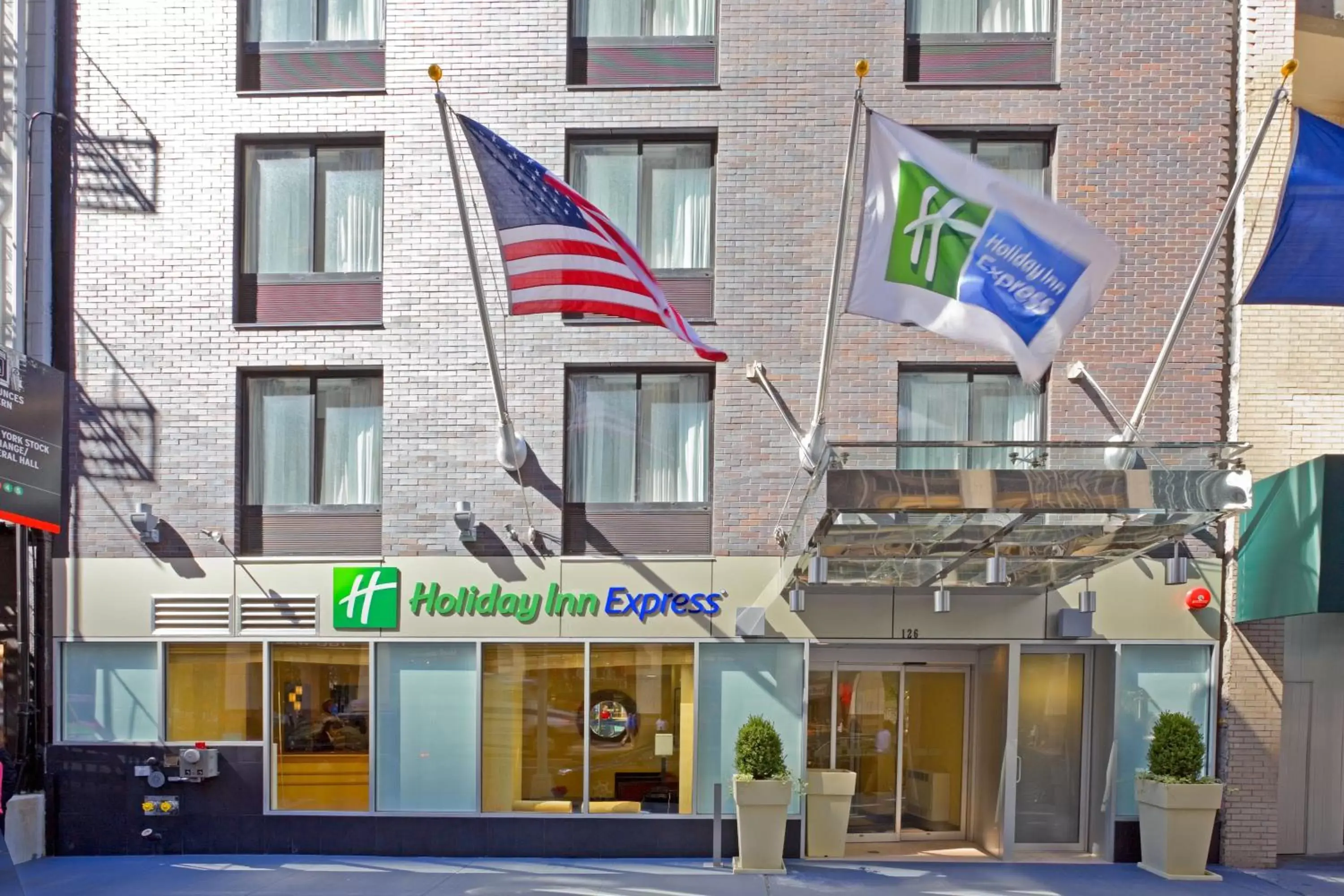 Property Building in Holiday Inn Express - Wall Street, an IHG Hotel