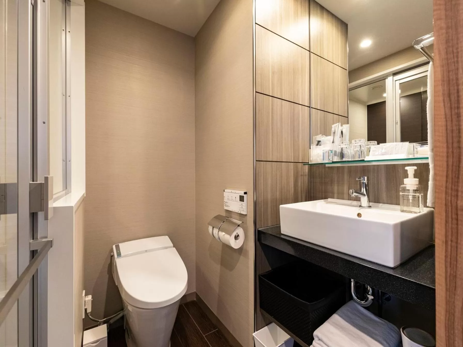 Toilet in Solaria Nishitetsu Hotel Kagoshima