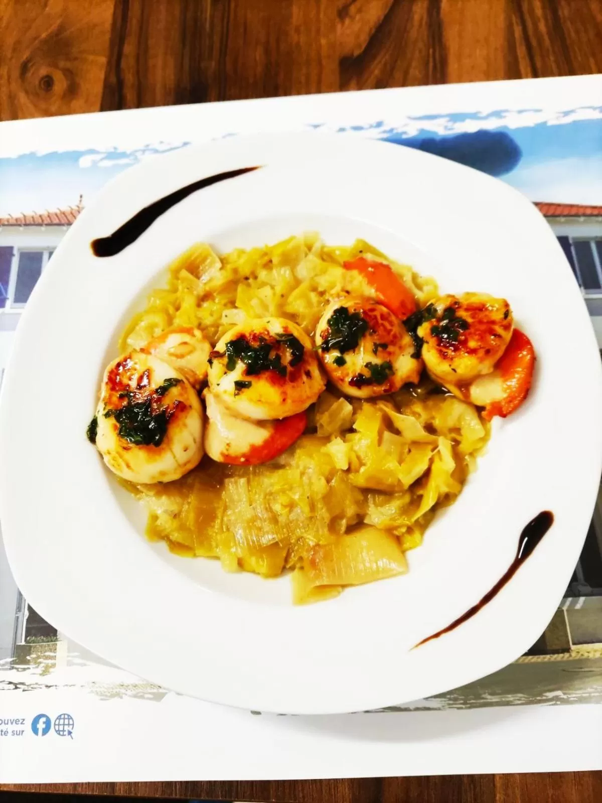 Restaurant/places to eat in La Côte de Lumière