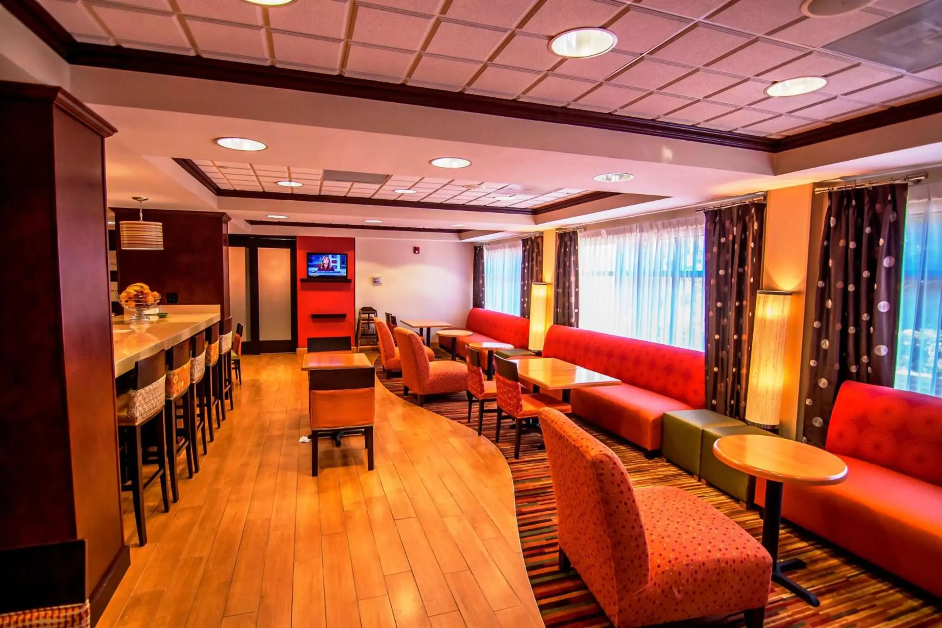 Restaurant/places to eat in Hampton Inn Groton/Mystic Restaurant/places to eat in Hampton Inn Groton/Mystic