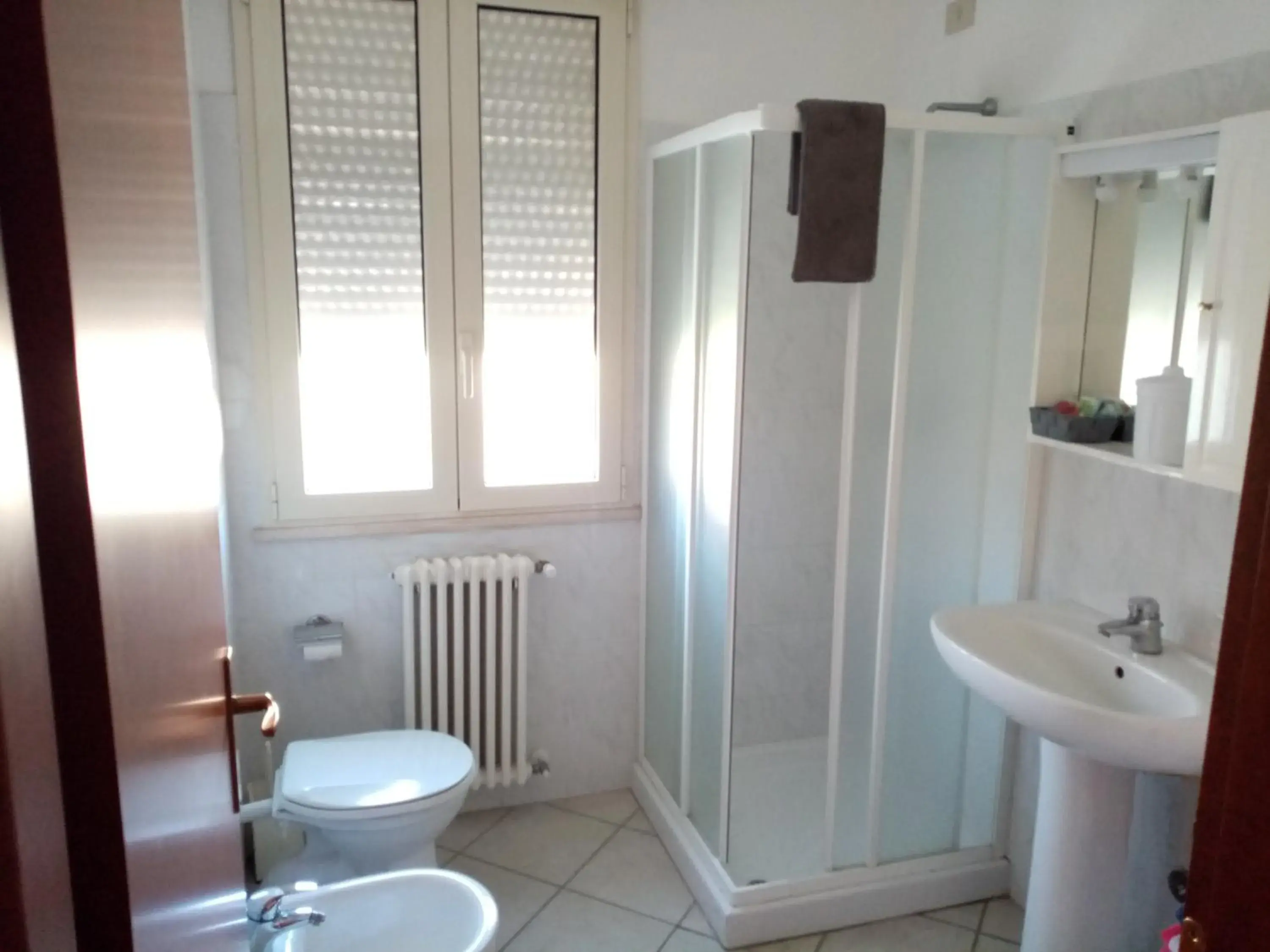 Bathroom in Hotel Madalù