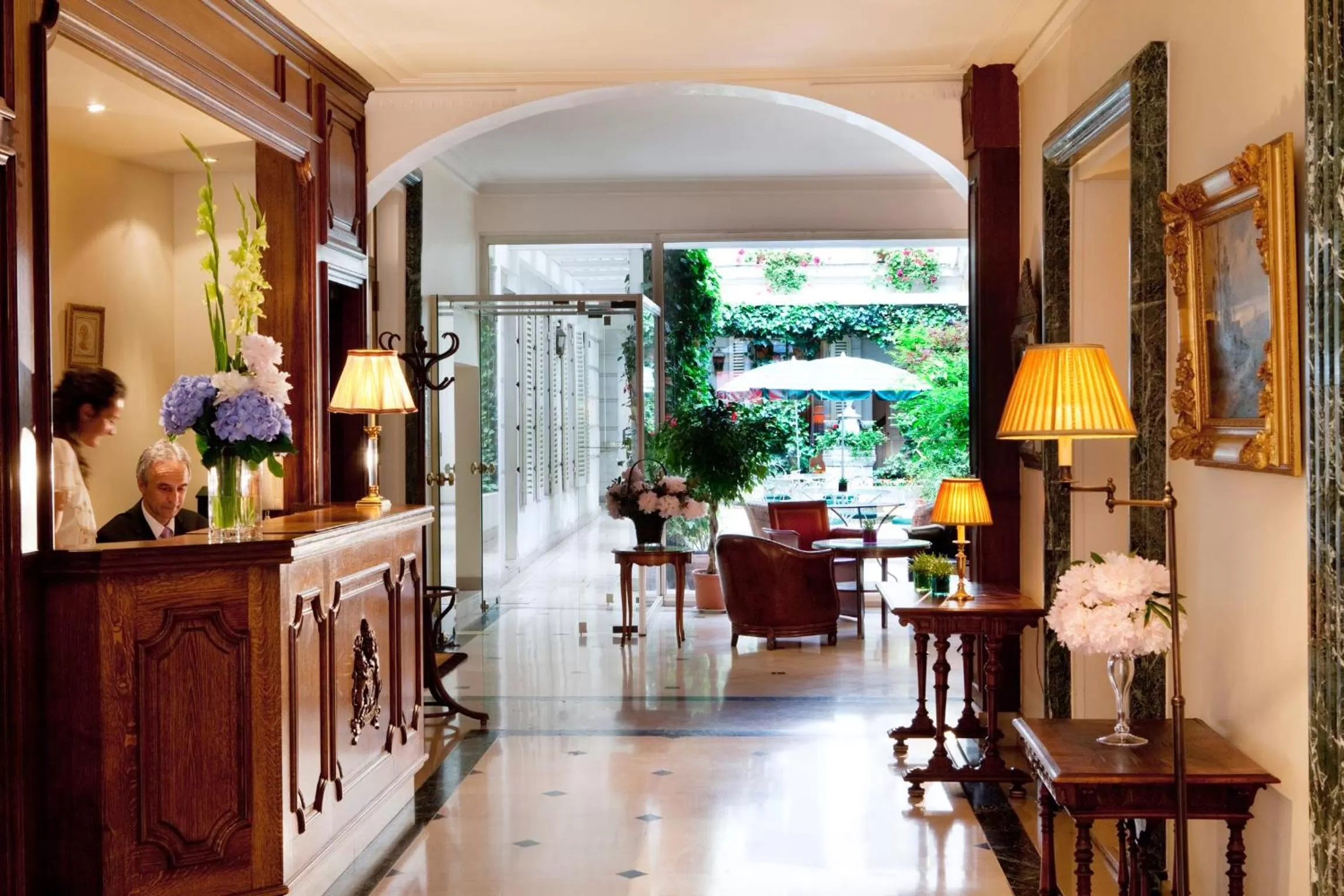 Lobby or reception in Hotel d'Angleterre