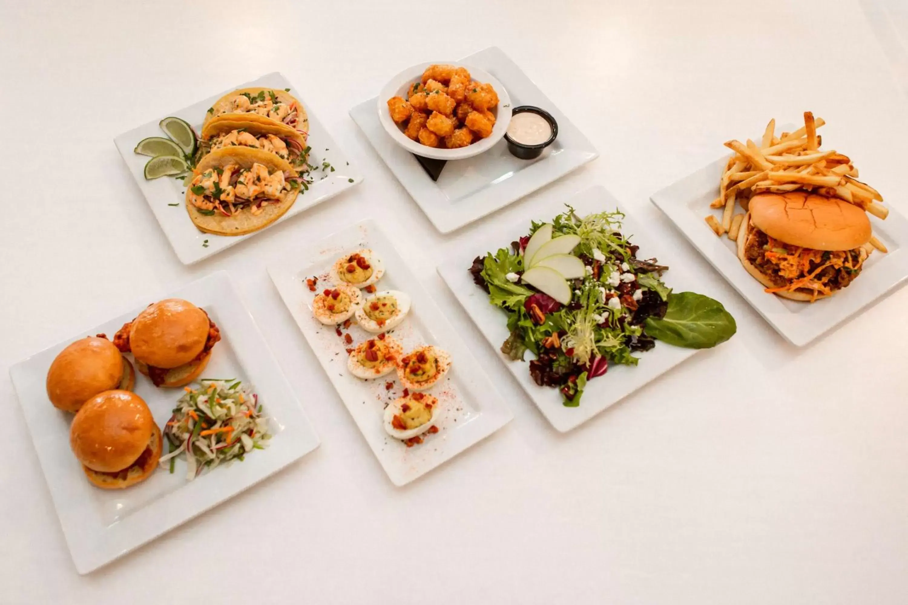 Restaurant/places to eat in The Sire Hotel Lexington, Tapestry Collection by Hilton Restaurant/places to eat in The Sire Hotel Lexington, Tapestry Collection by Hilton