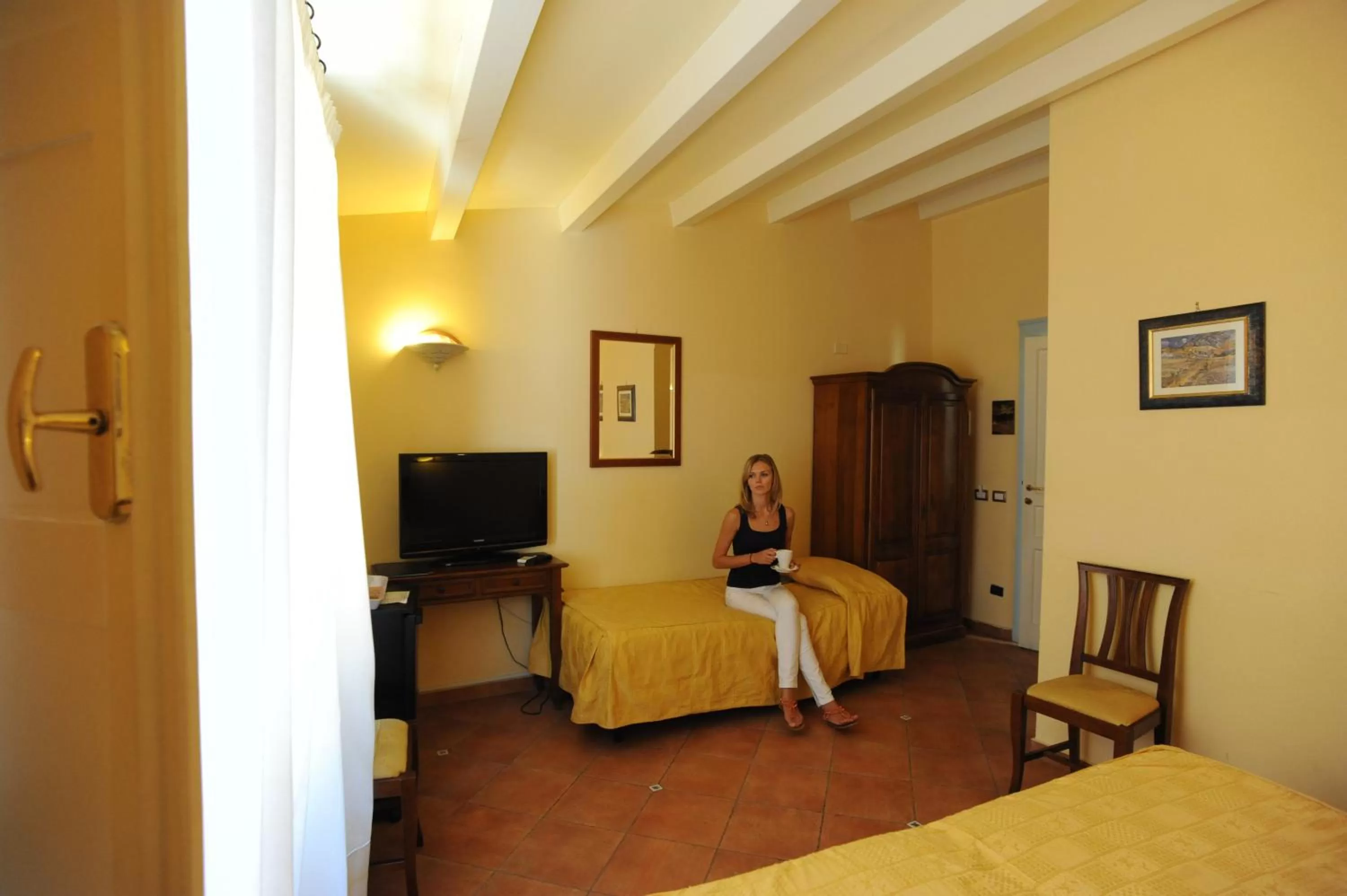 Photo of the whole room, Bed in Hotel Mediterraneo