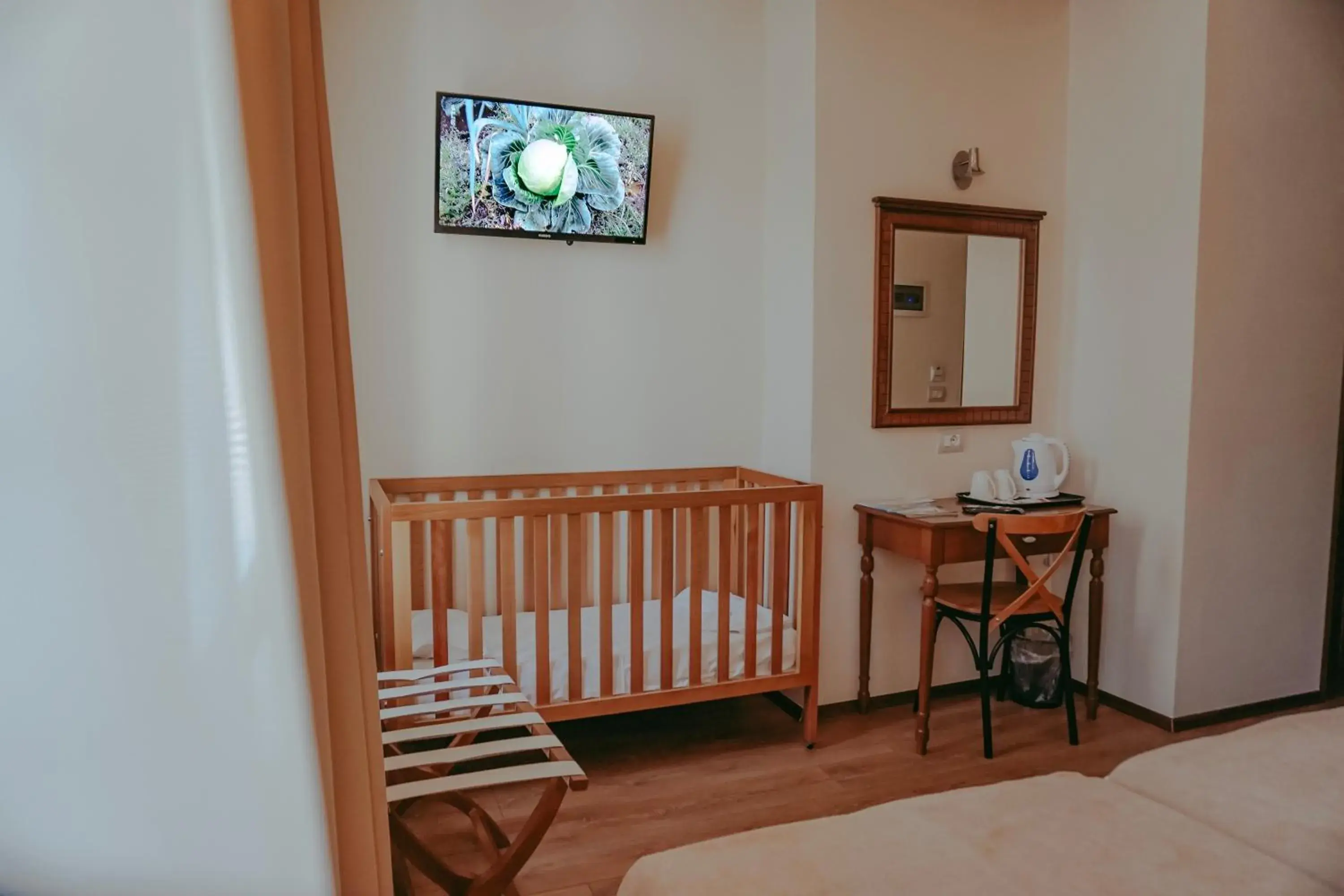 Bed, Seating Area in Hotel Argjiro