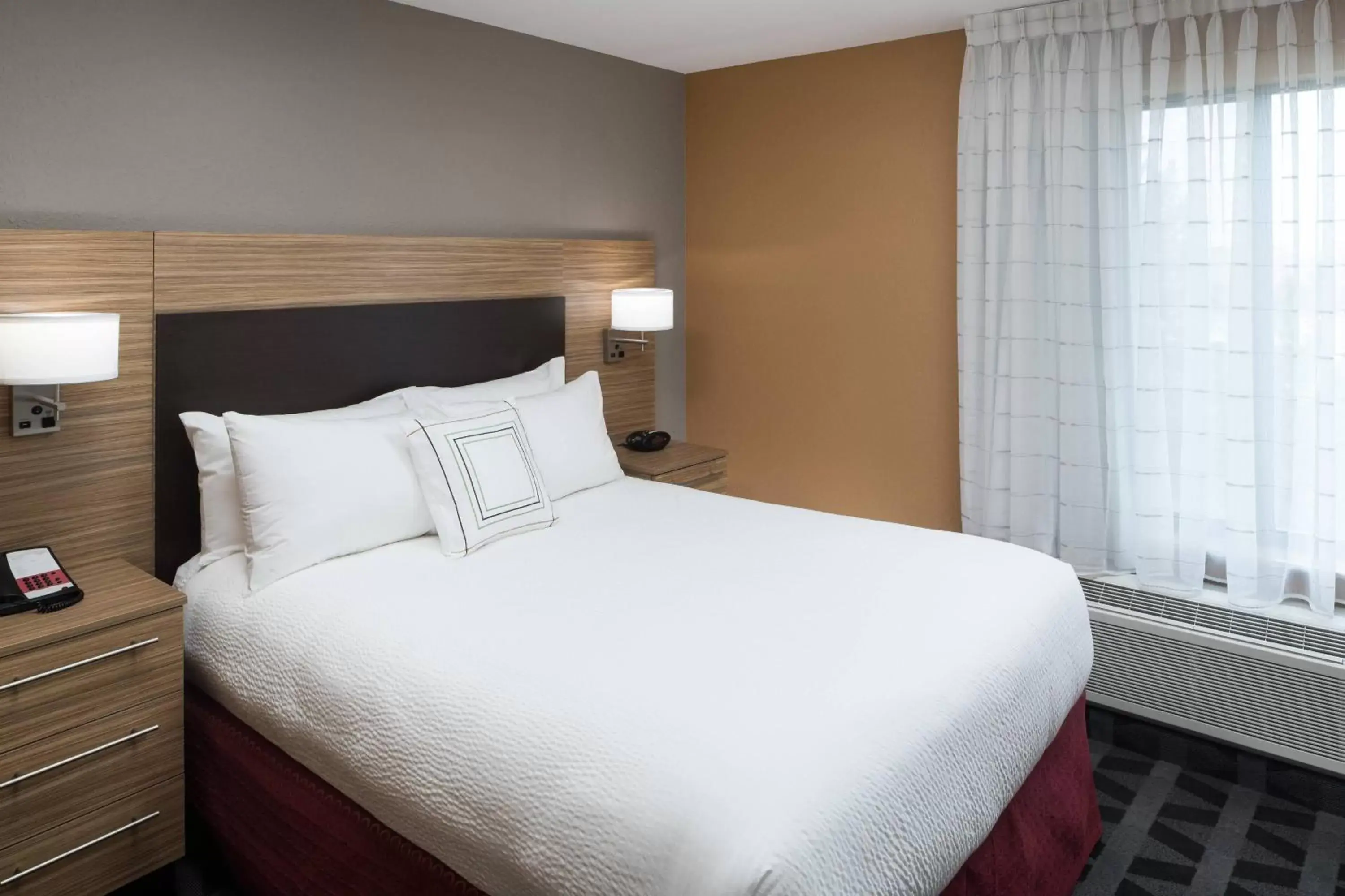 Bedroom, Bed in TownePlace Suites by Marriott Panama City