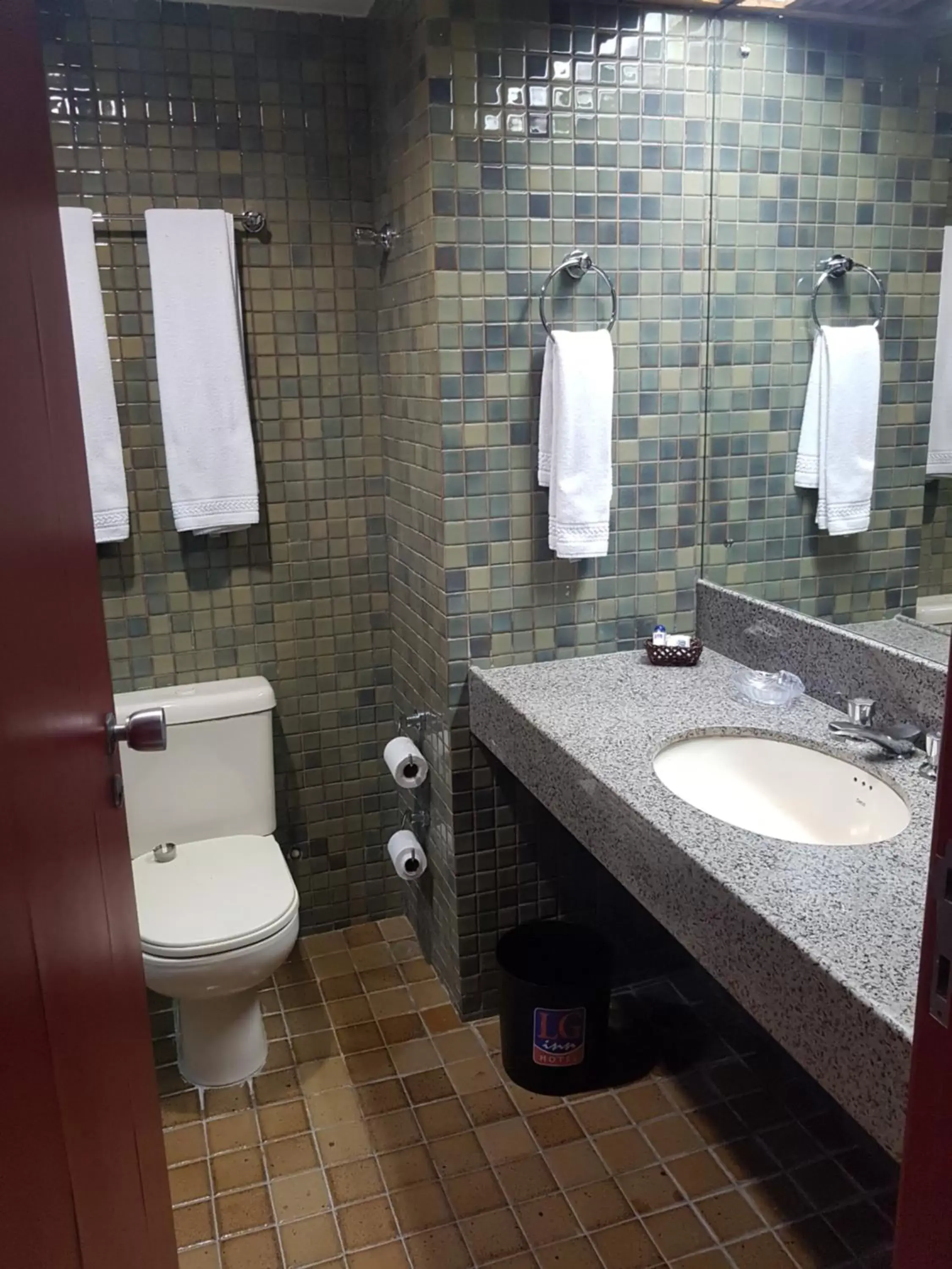 Bathroom in Rede Andrade LG Inn