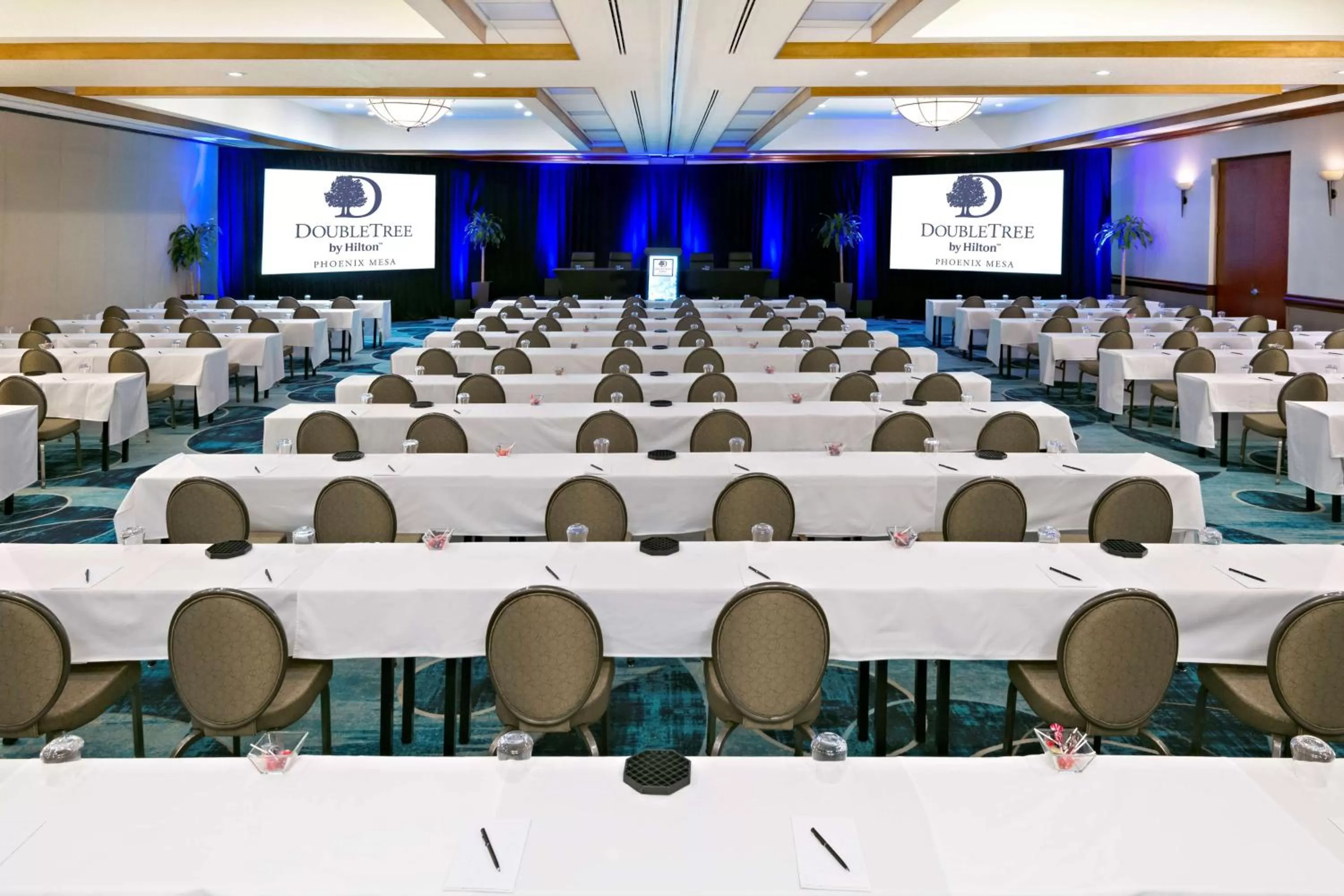 Meeting/conference room in Doubletree by Hilton Phoenix Mesa