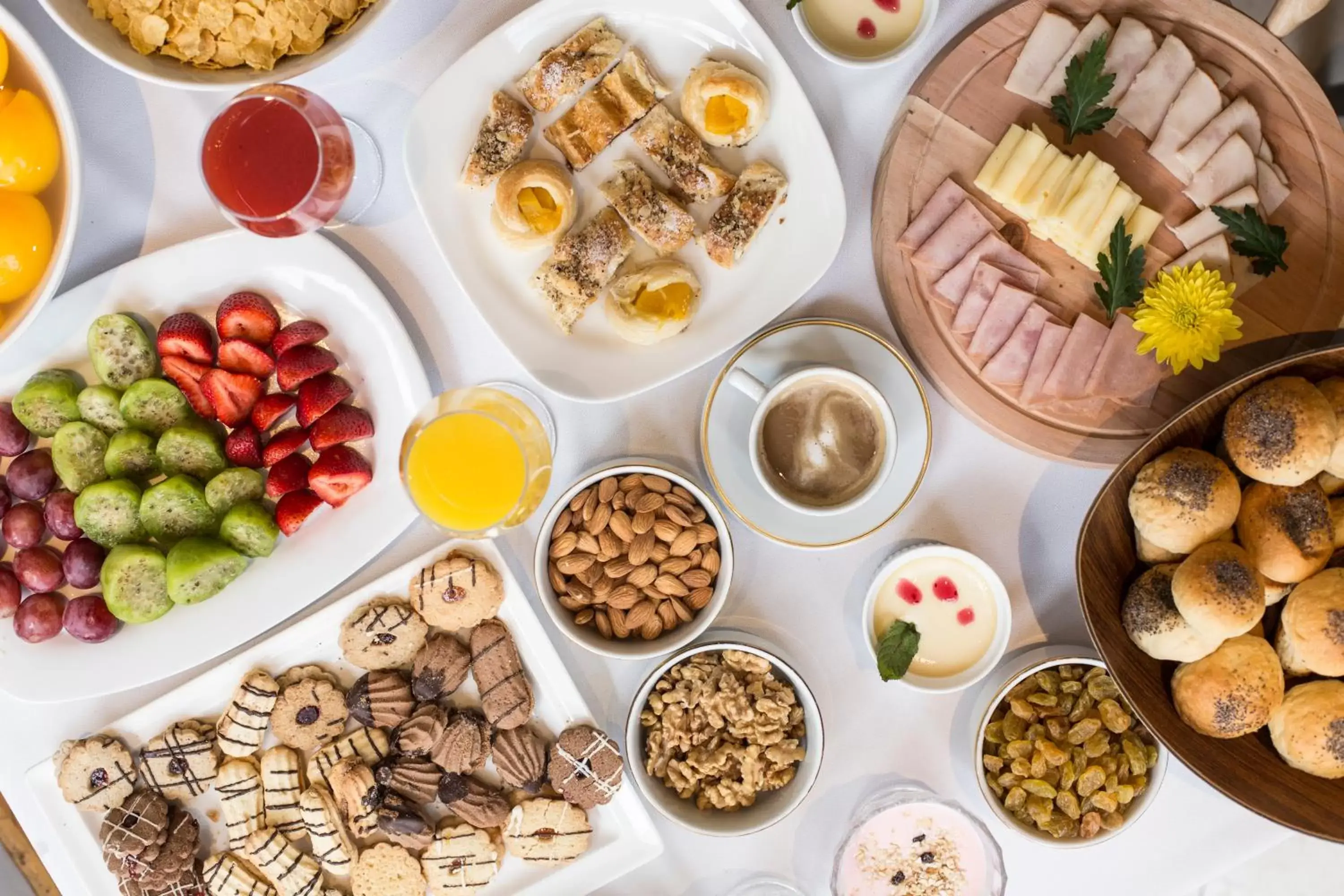 Food in MR Hotel Providencia (ex Hotel Neruda) Food in MR Hotel Providencia (ex Hotel Neruda)