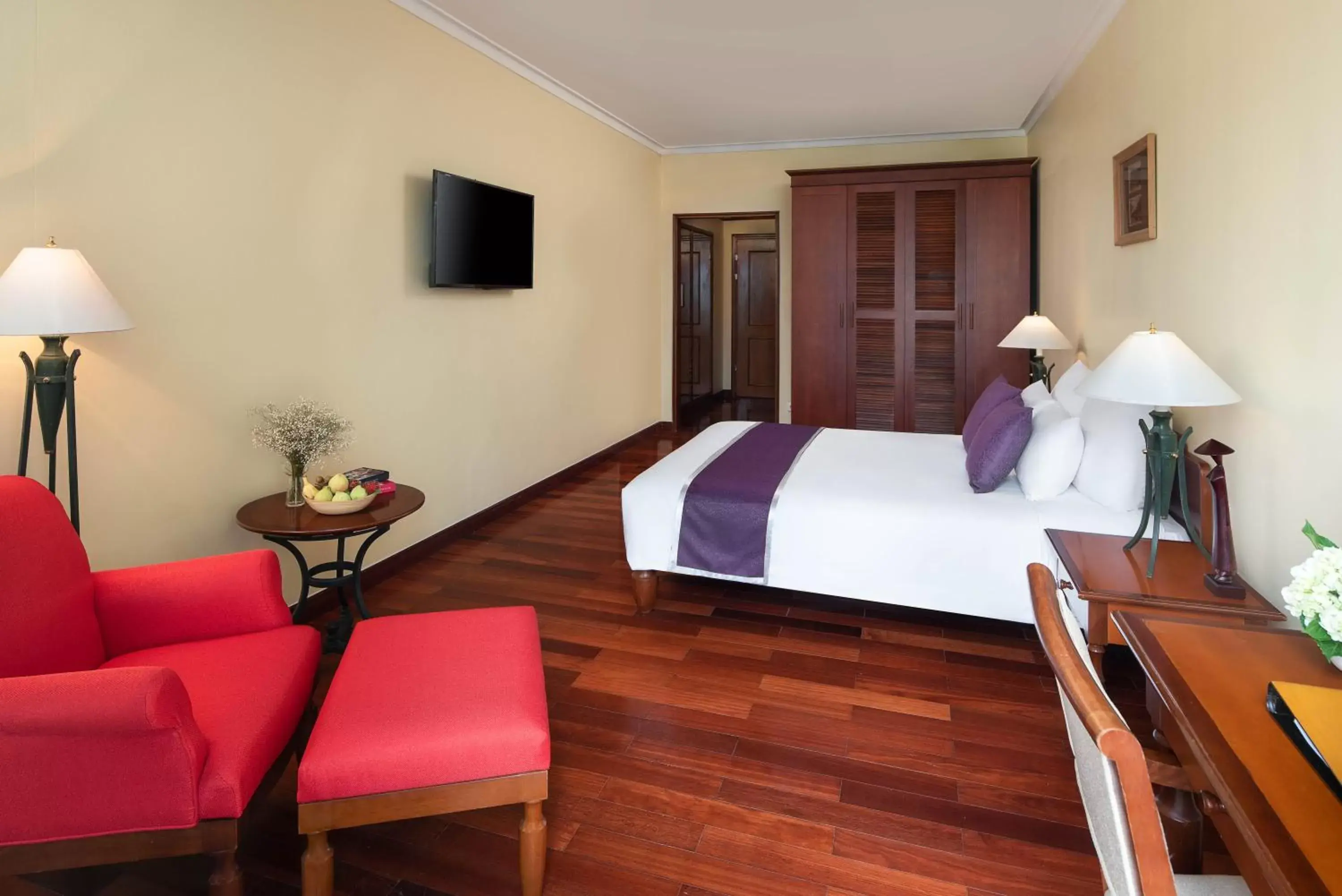 Bedroom in Avani Hai Phong Harbour View Hotel