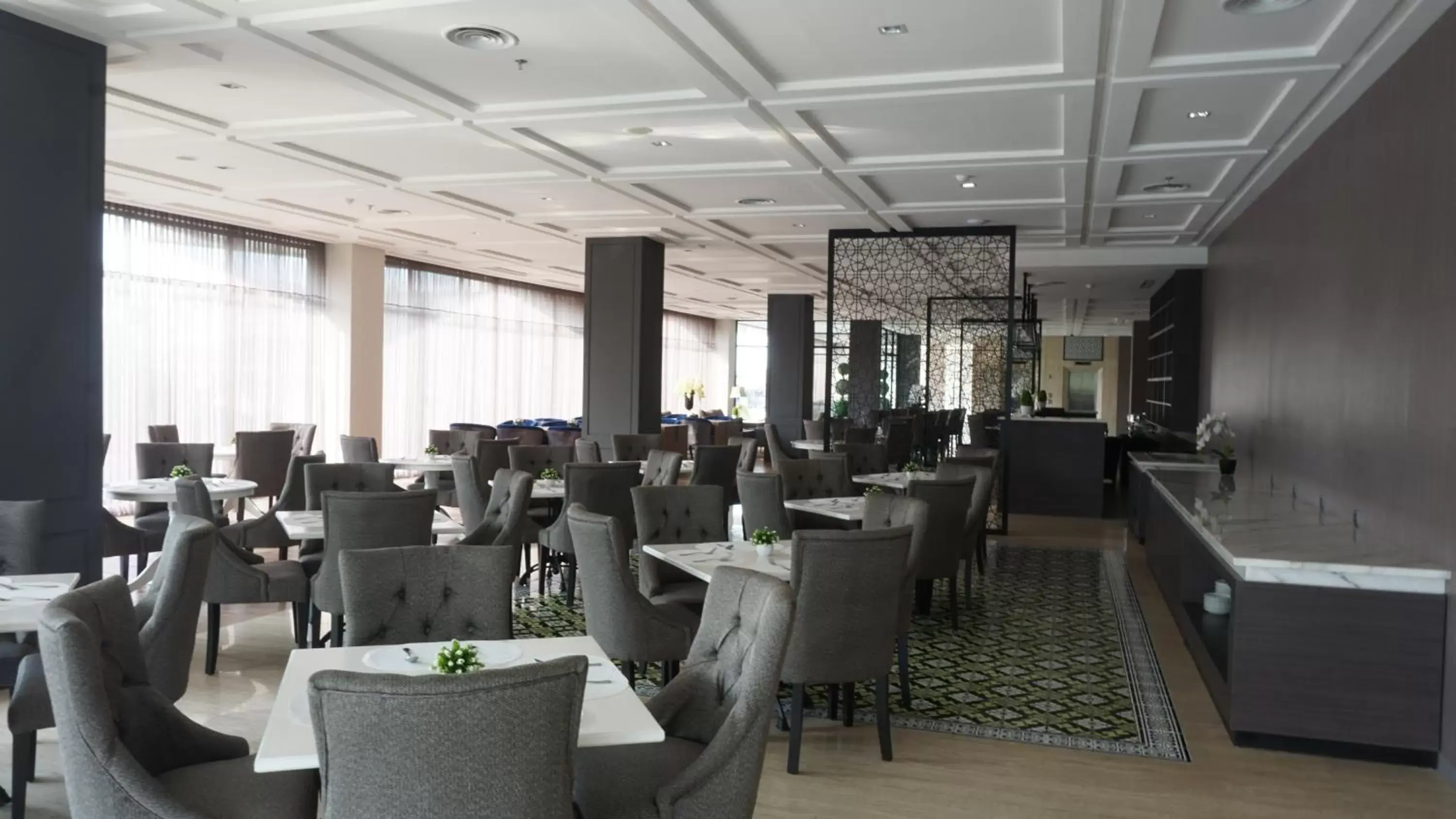 Restaurant/Places to Eat in Rivoli Hotel Jakarta