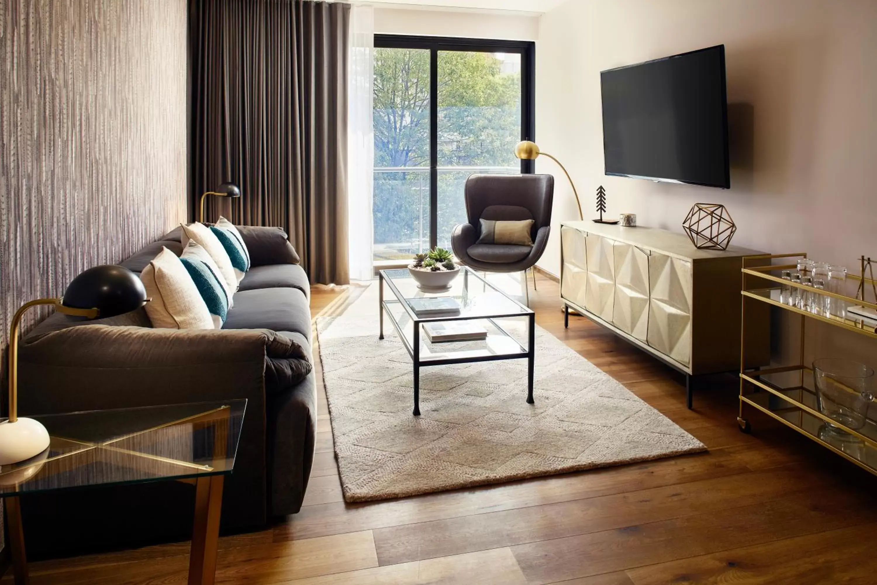 Living room, Seating Area in Felix Luxury Plus by Viadora