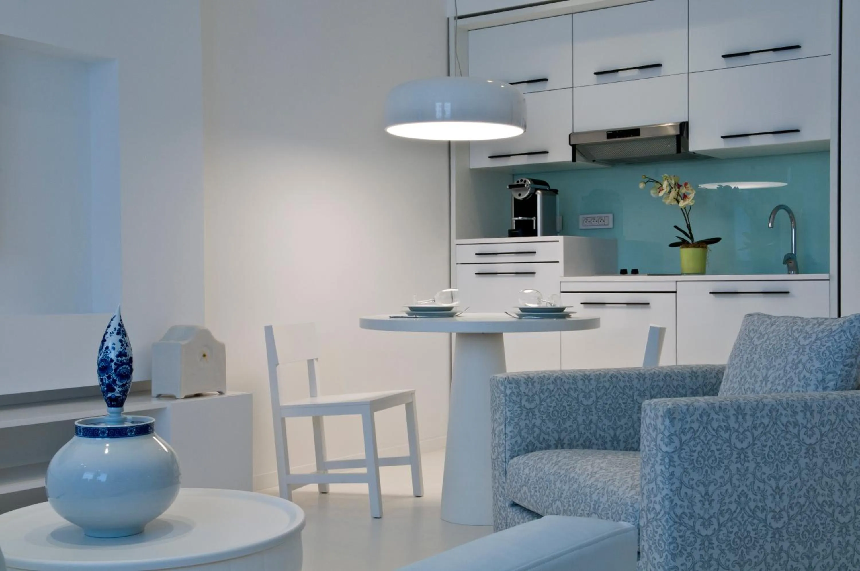 Kitchen or kitchenette in B-aparthotel Regent