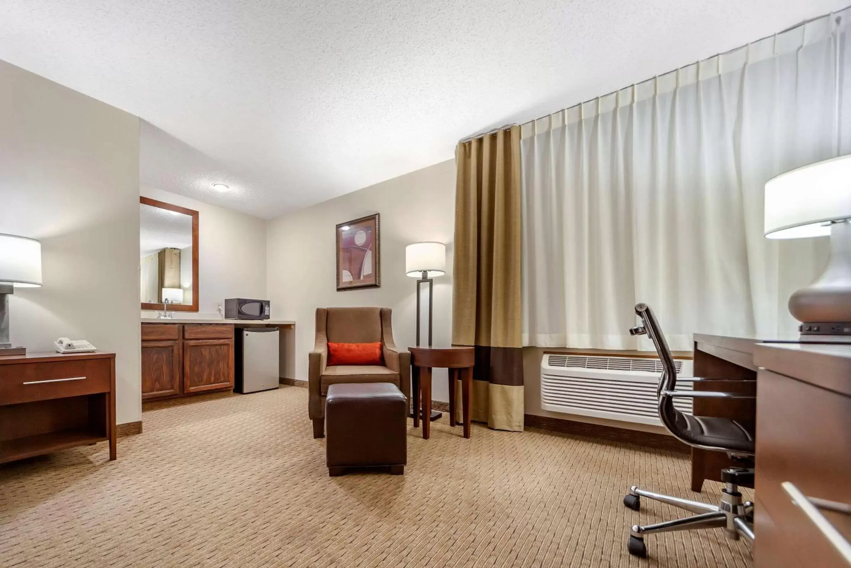 Photo of the whole room in Comfort Inn Valentine