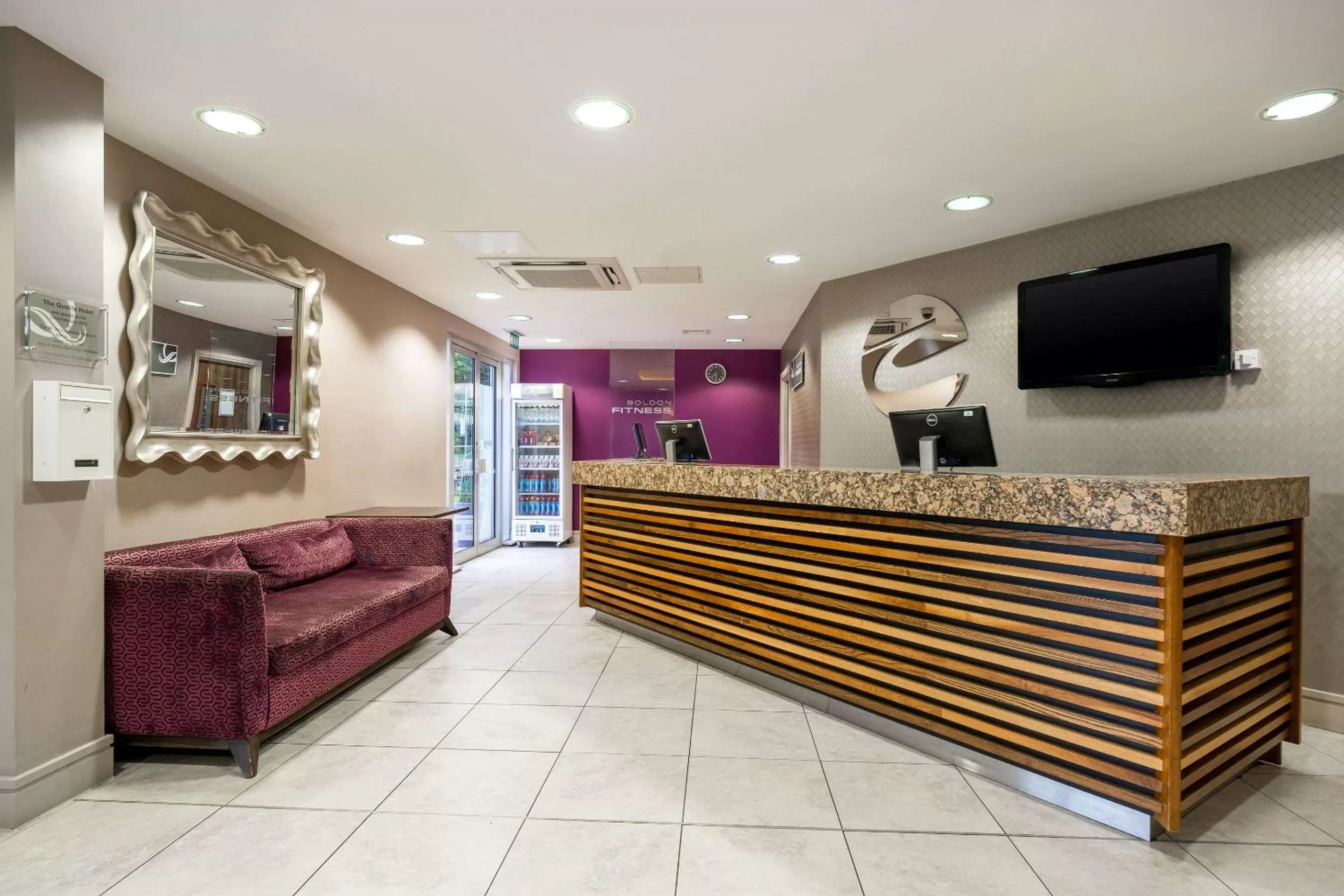 Lobby or reception in Clarion Hotel Newcastle South