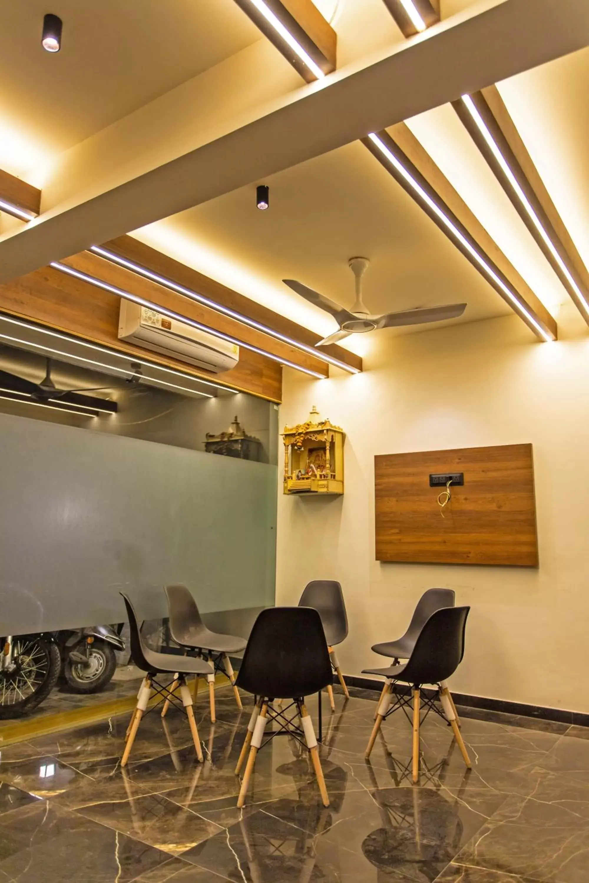 Facade/entrance in Nova Park Facade/entrance in Nova Park