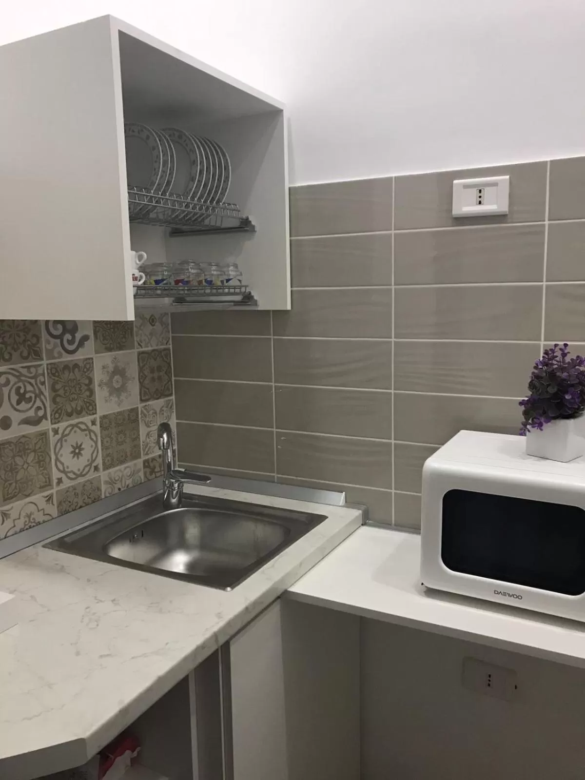 Kitchen/Kitchenette in Decumani Prestige