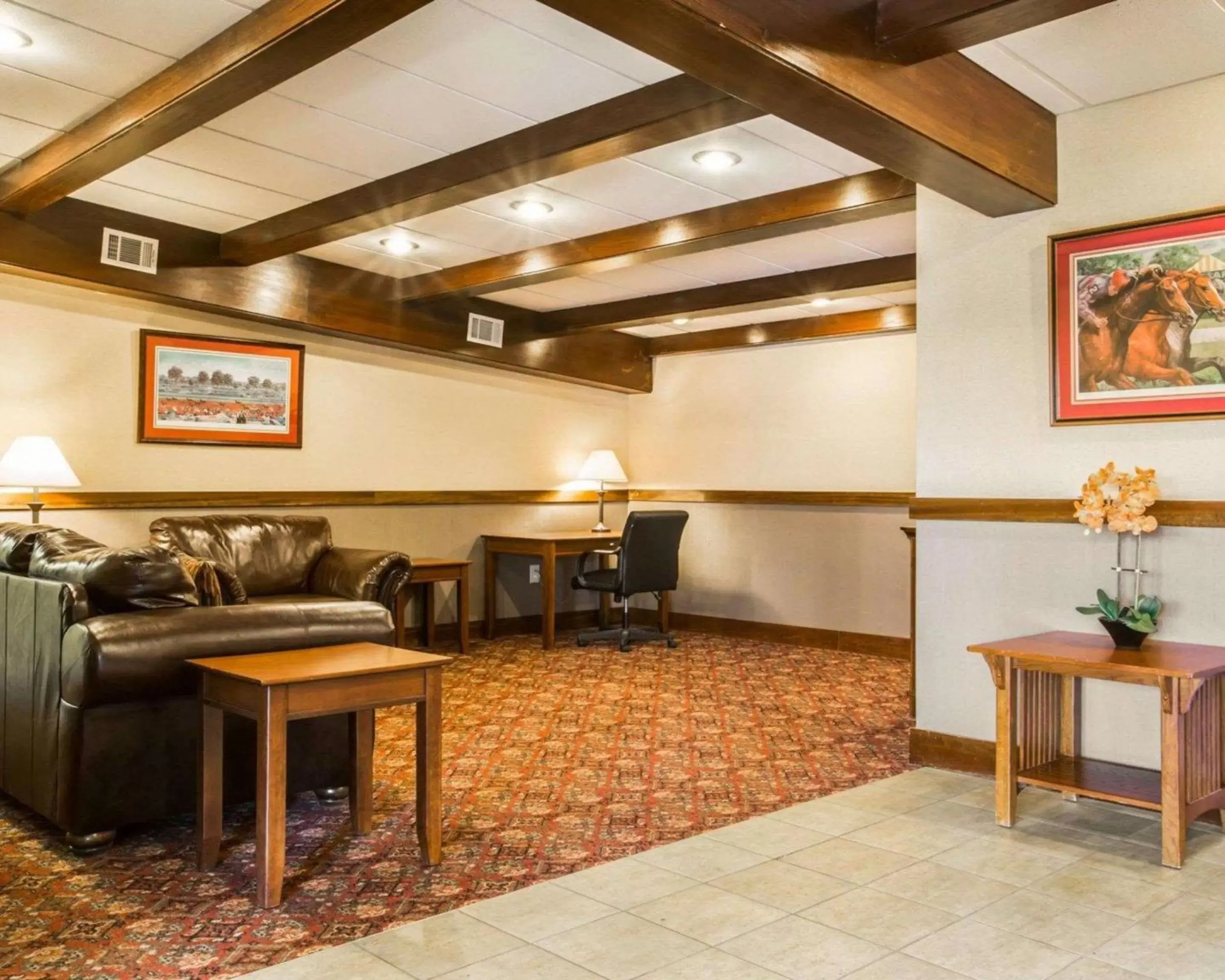 Lobby or reception in Clarion Inn & Suites Lake George