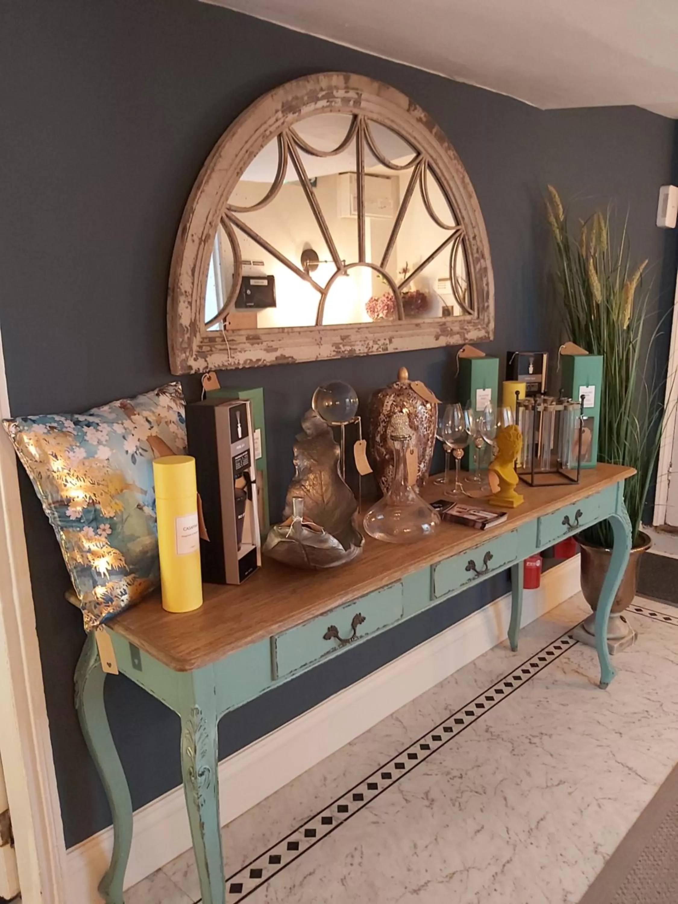 Facade/entrance in B&Bat no3