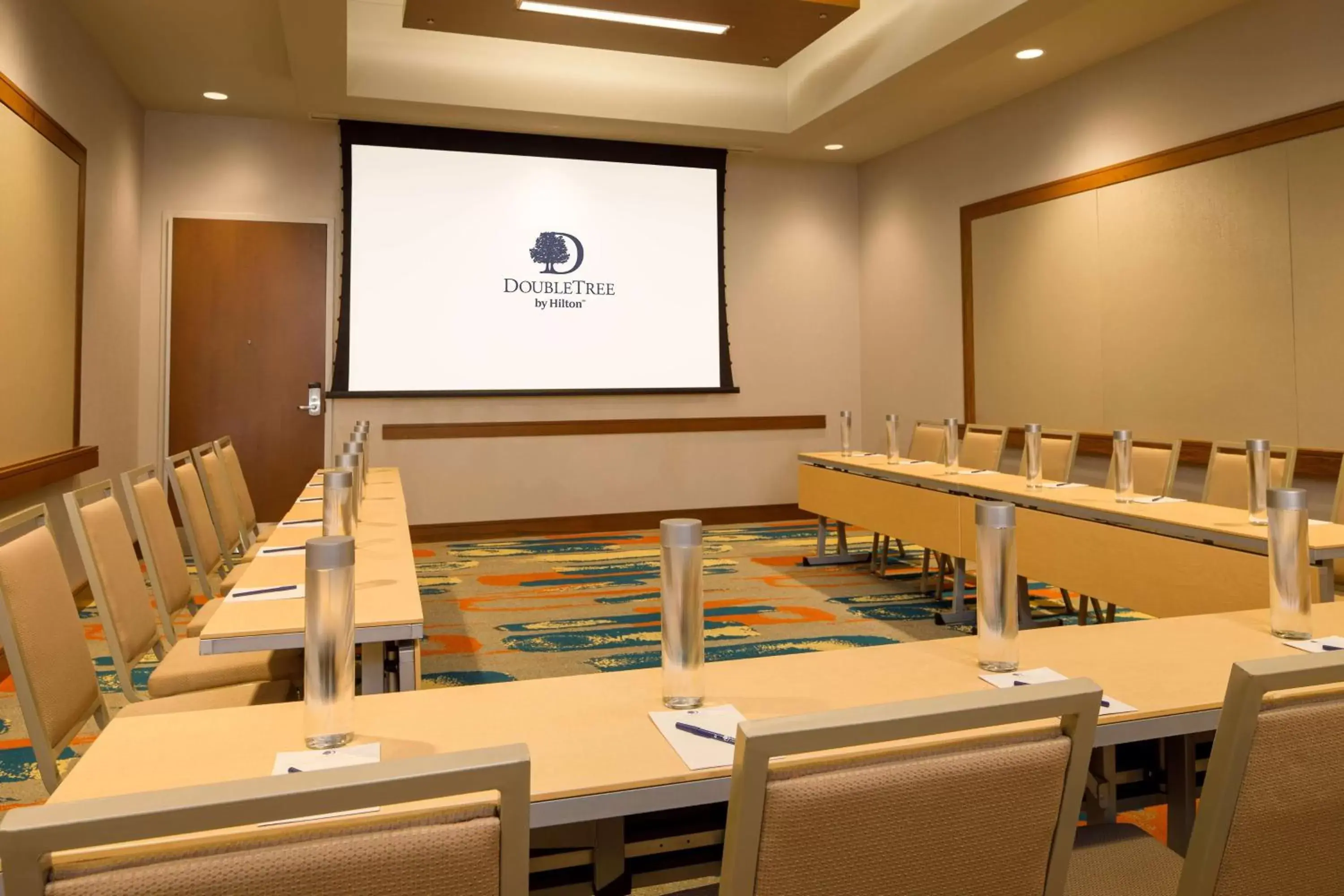 Meeting/conference room, Business Area/Conference Room in DoubleTree by Hilton Pittsburgh - Cranberry