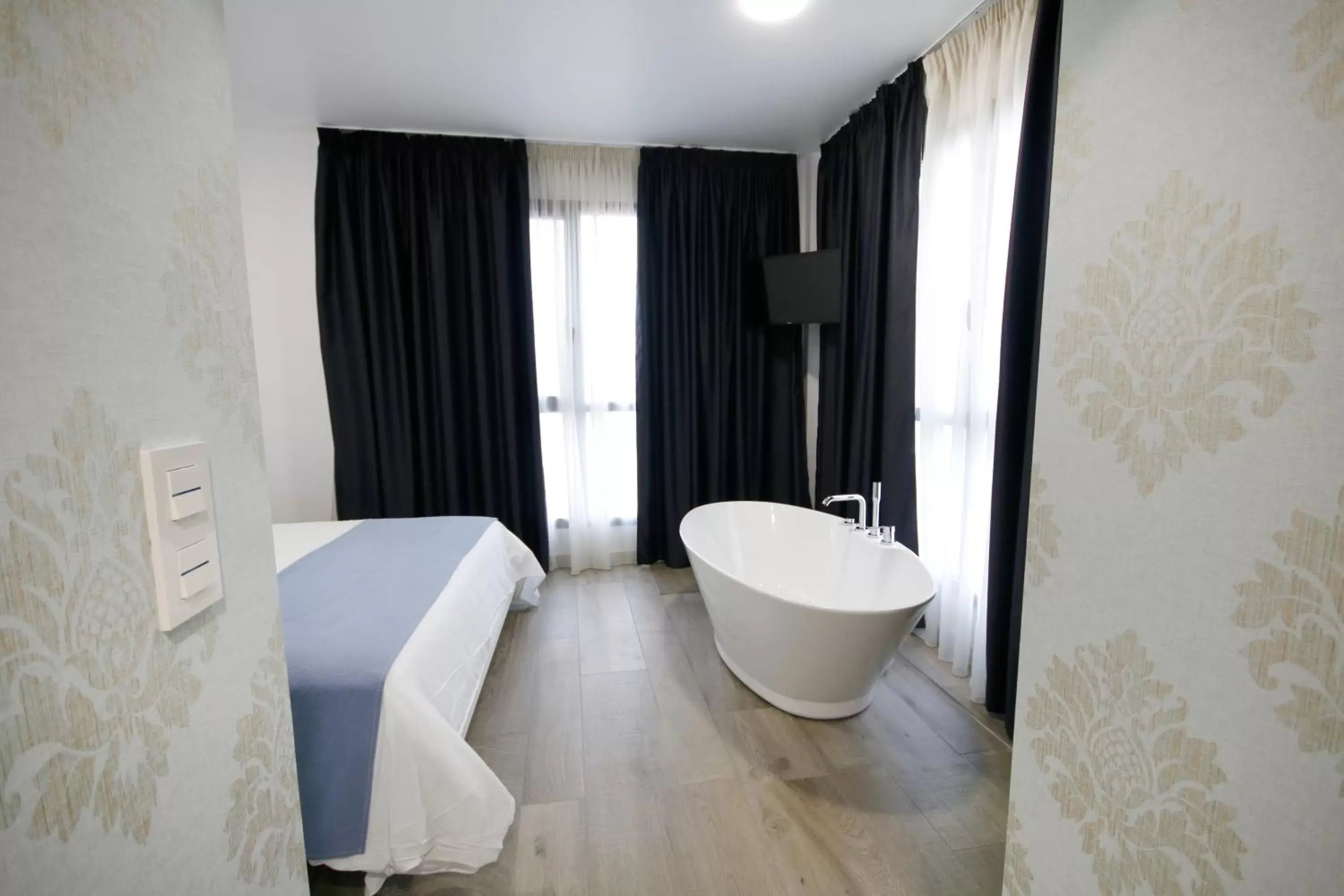 Decorative detail, Bathroom in Hotel Leo