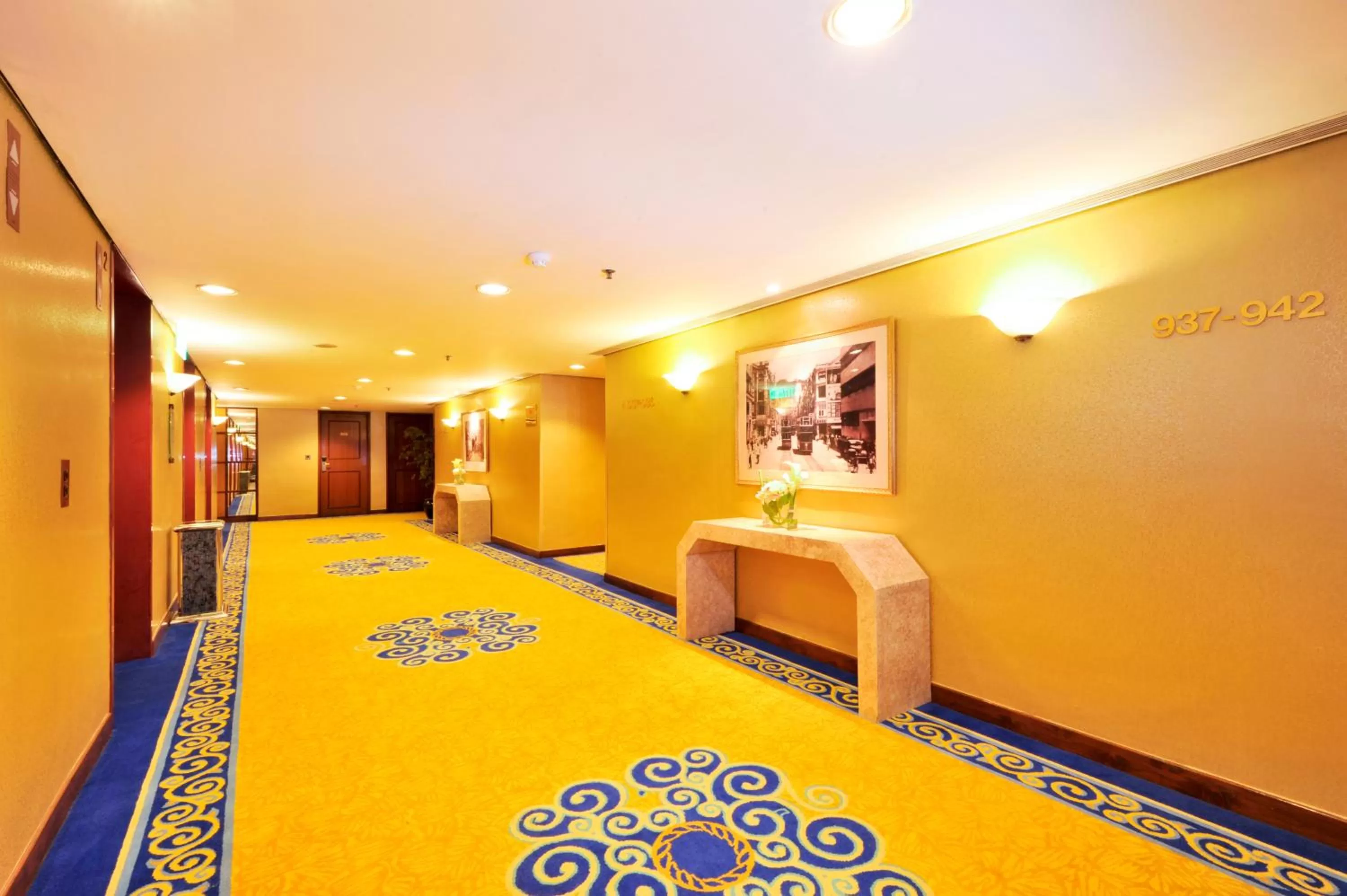 Decorative detail, Bed in The Kimberley Hotel